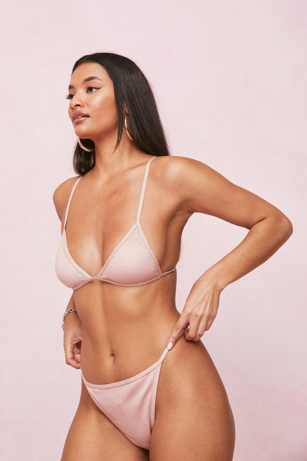 Bikini haut triangle basique & bas échancré taille haute à imprimé paillettes, Pink image number 1