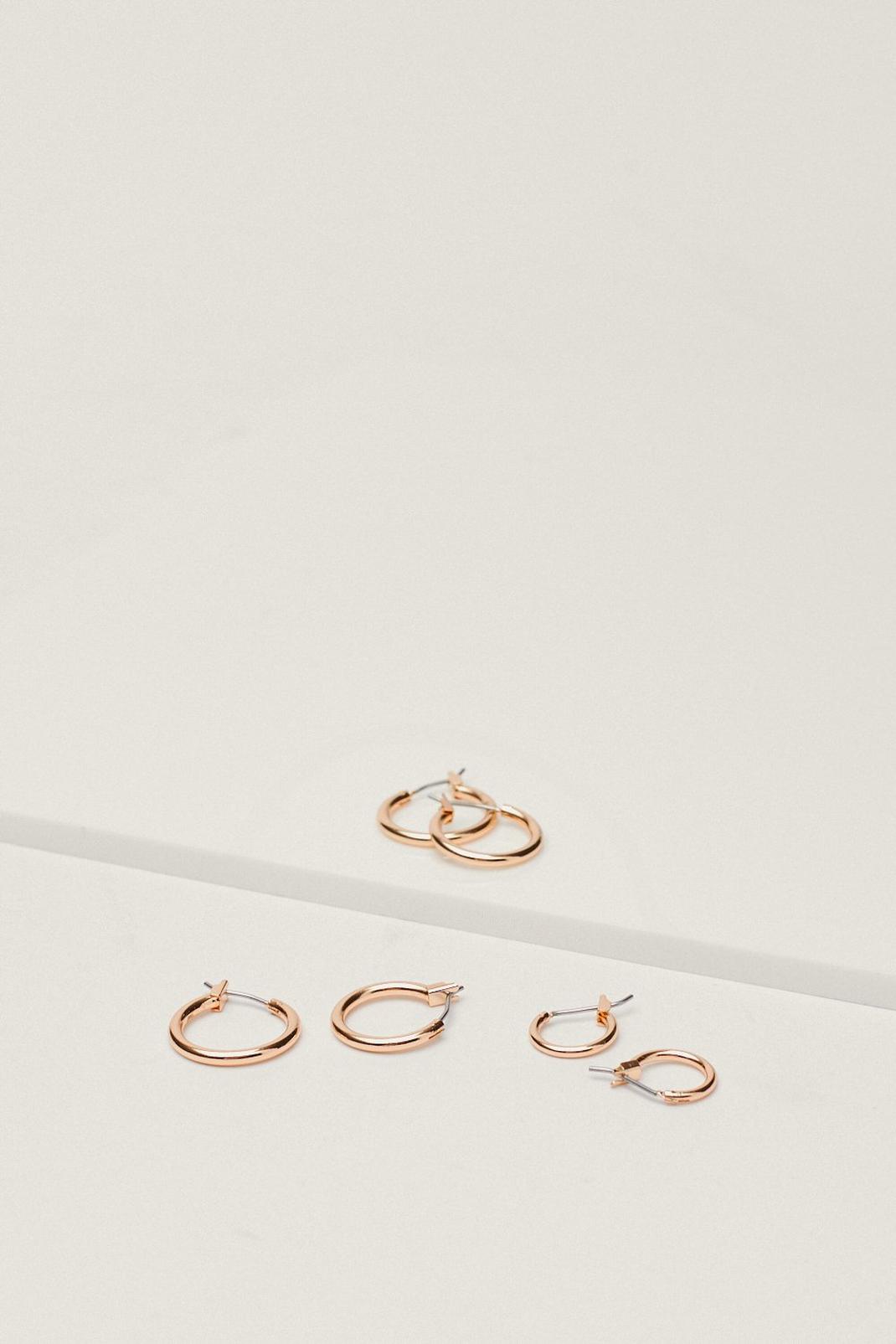 Gold Metal Small 3 Pc Hoop Earring Set image number 1
