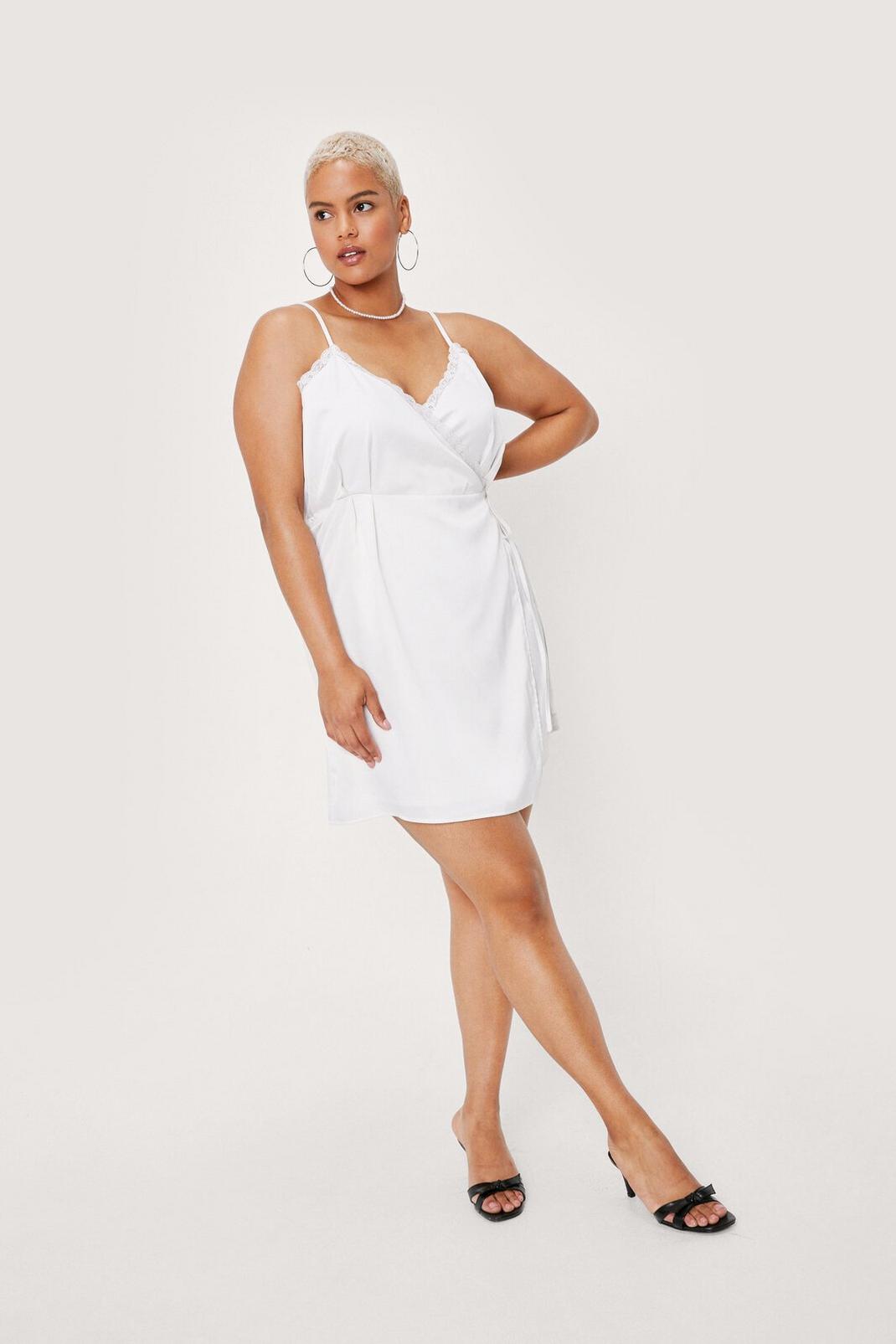 173 Plus Size Lace Trim Wrap Mini Dress image number 2