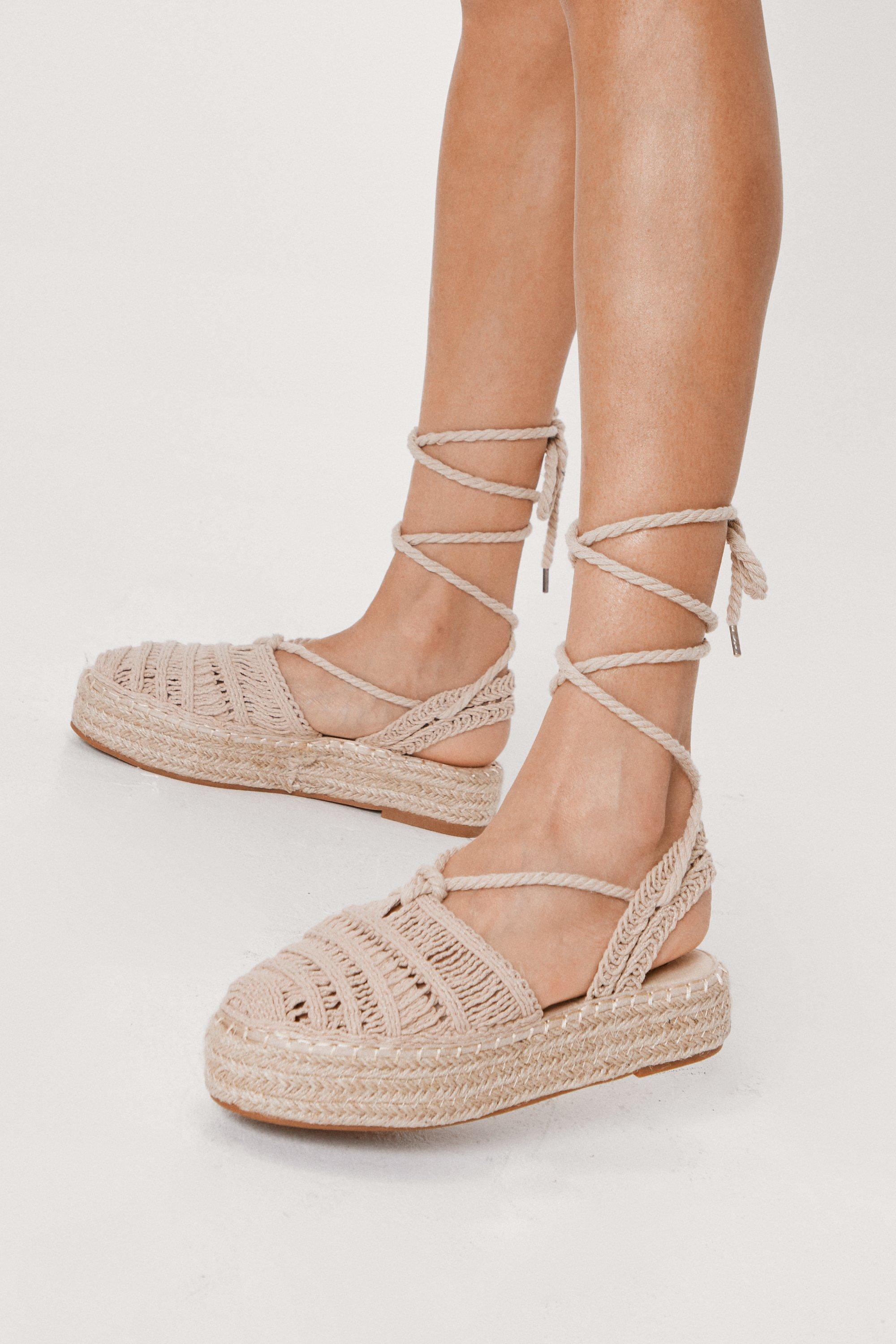 Espadrilles en macram semelle paisse et la ages Nasty Gal