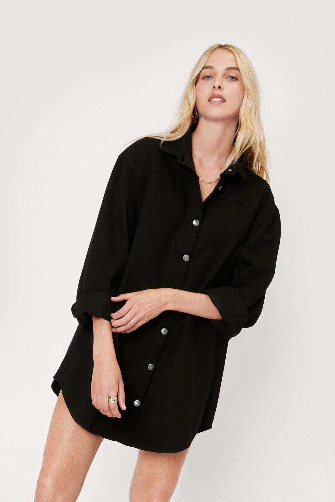 Oversize button shop up shirt dress