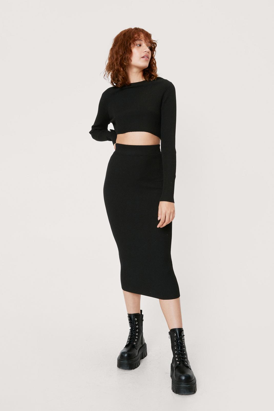 Black Knitted Crop Top and Midi Skirt Set image number 1