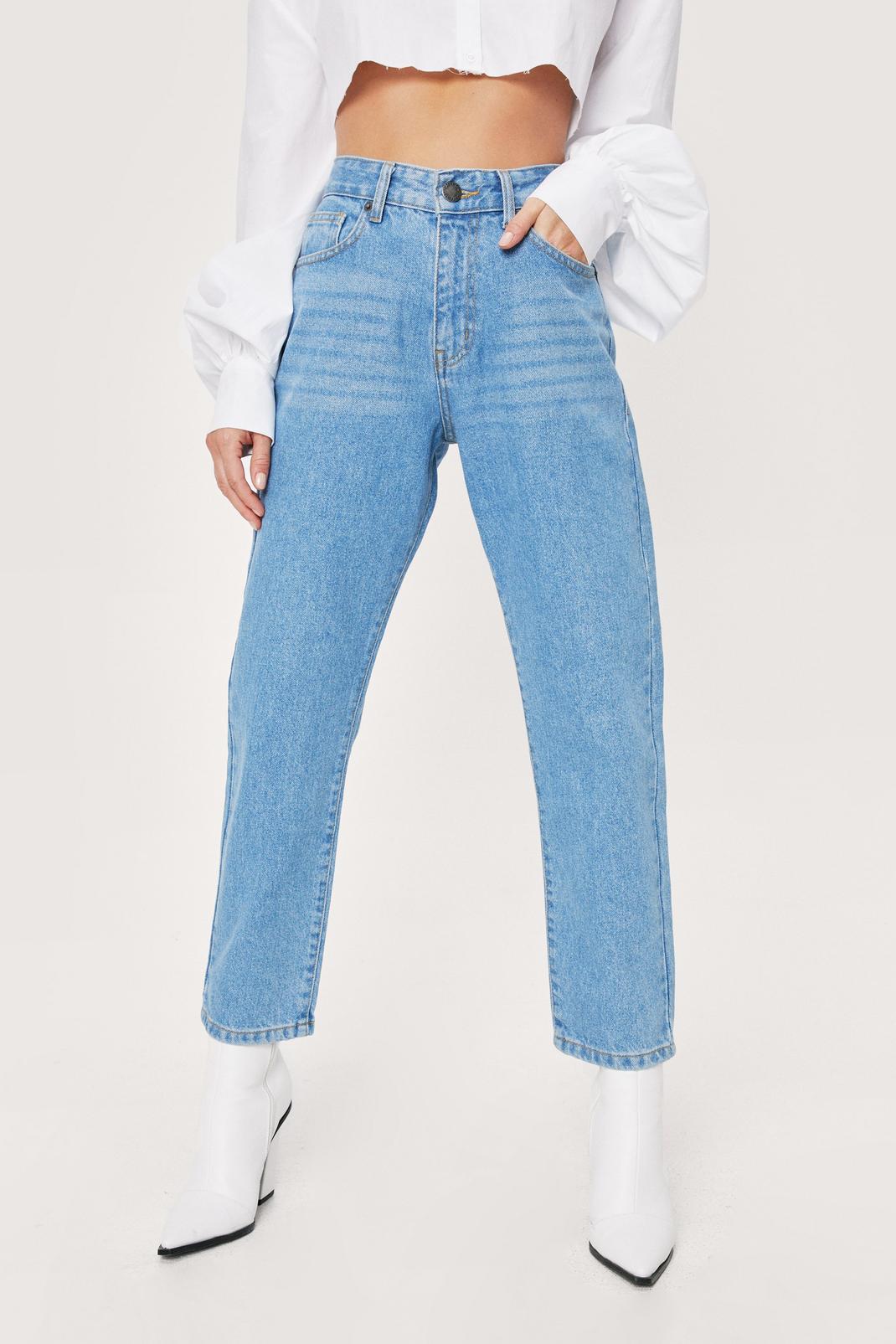 564 Petite Organic High Waisted Mom Jeans image number 2