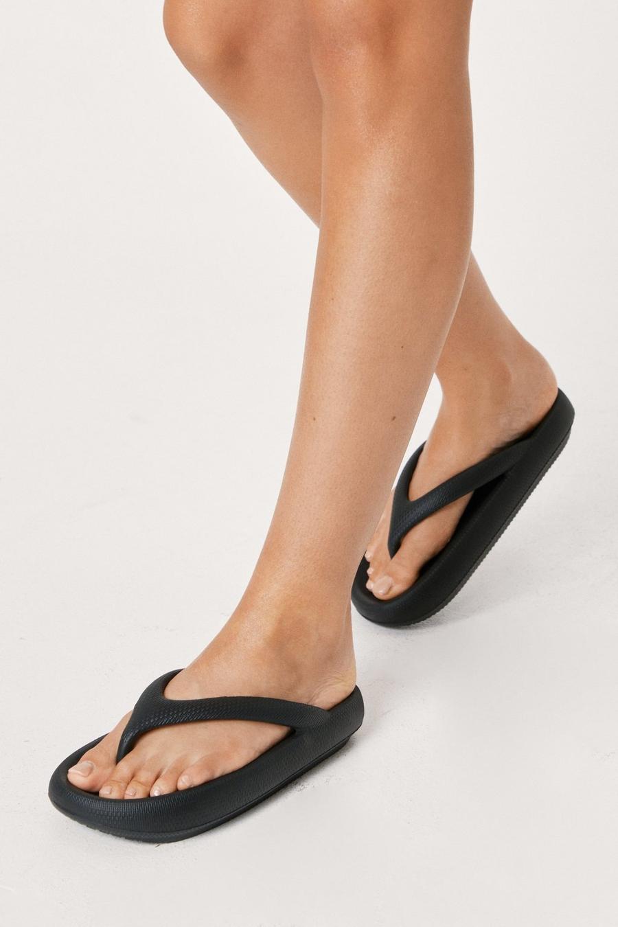 Chunky Toe Thong Rubber Sandals 