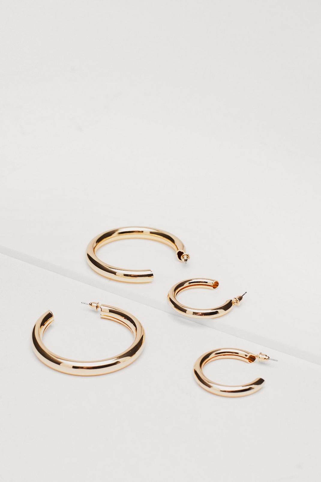 Gold Metal 2 Pc Hoop Earrings Set image number 1