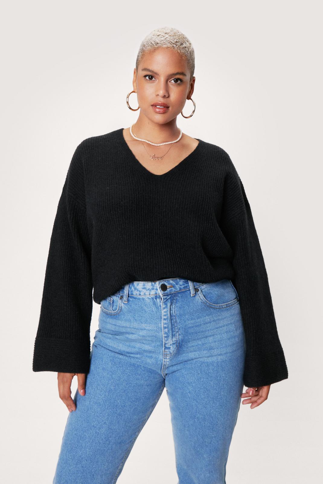 Black Plus Size V Neck Oversized Sweater image number 1