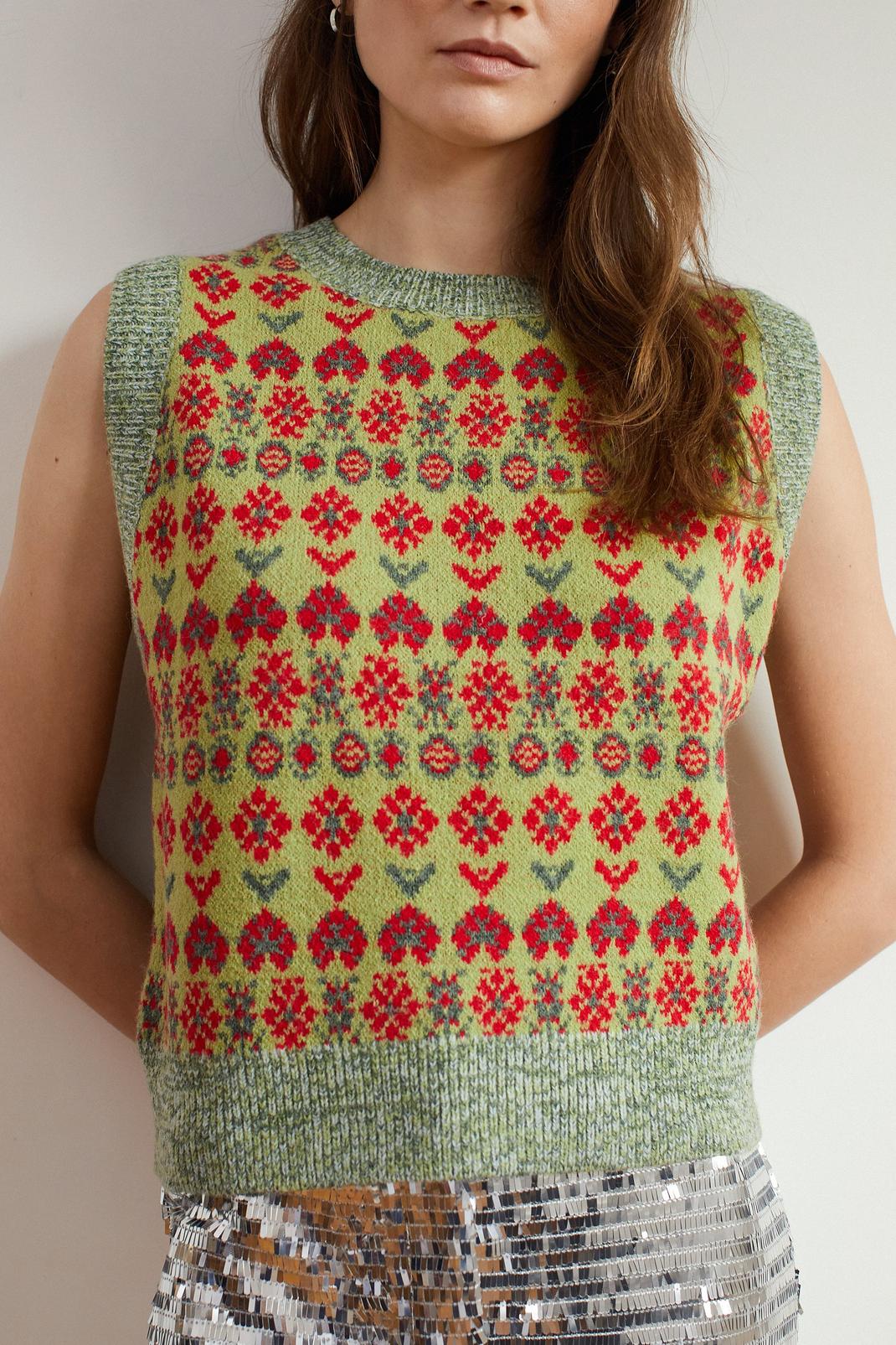 Green Floral Pattern Sleeveless Sweater Vest image number 1