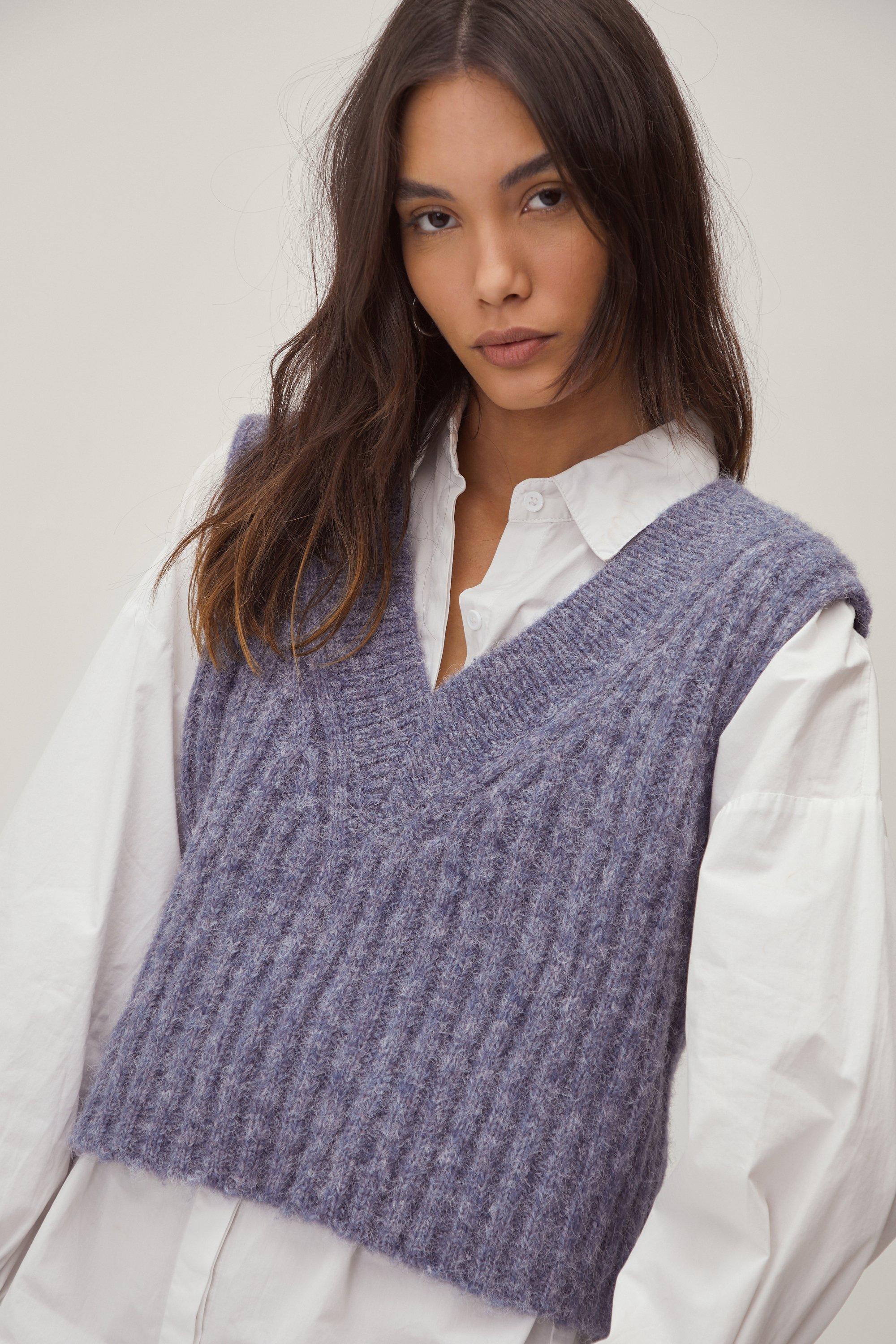 Chunky Ribbed V Neck Cropped Sweater Vest