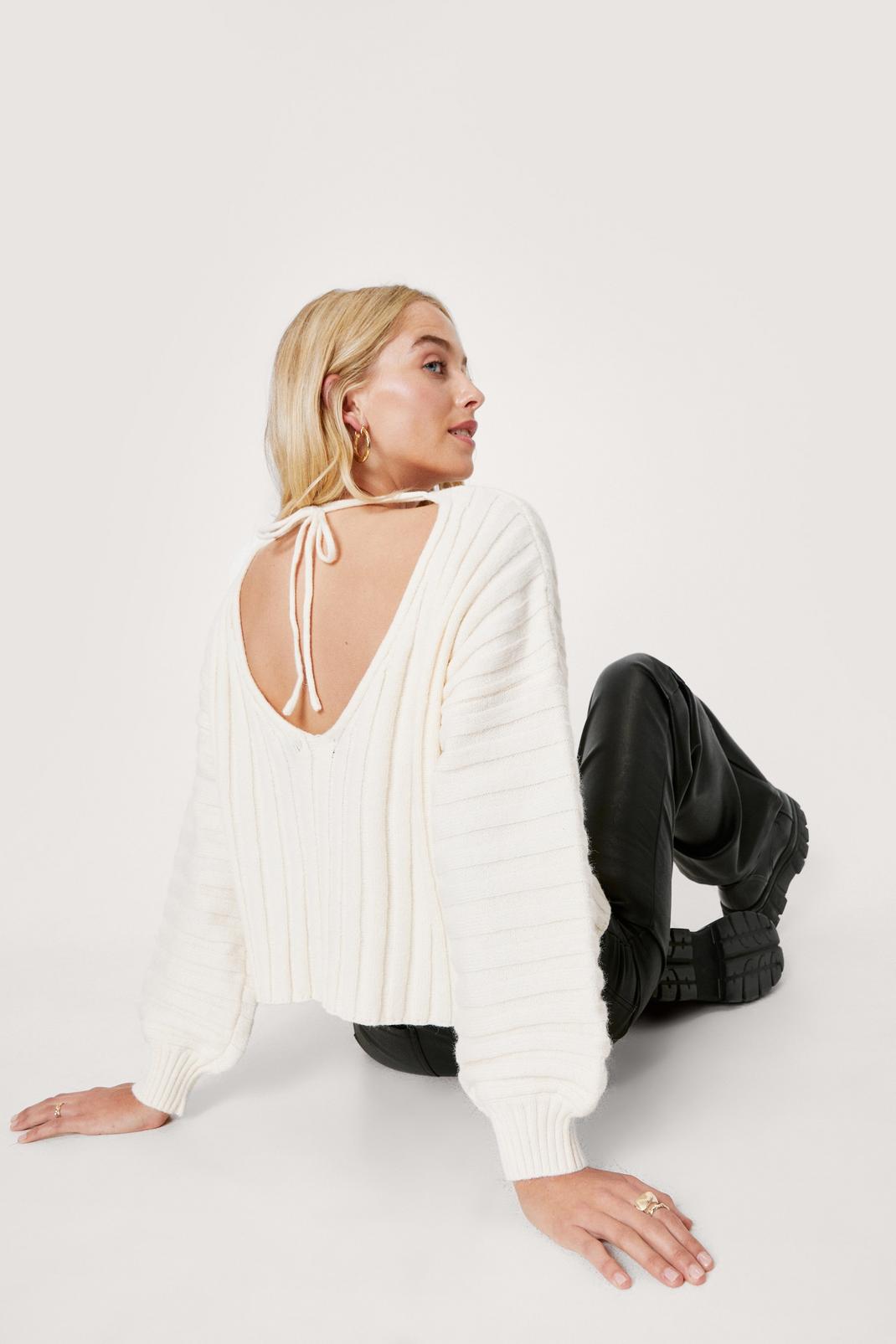 Oatmeal Wide Ribbed Low Back Balloon Sleeve Jumper image number 1