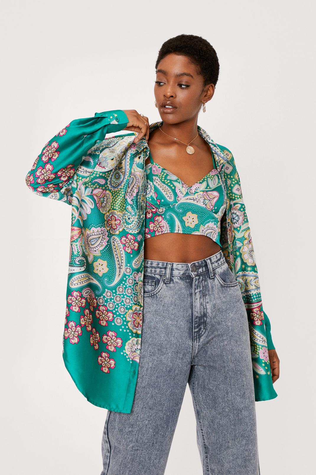 Green Paisley Print Bra Top and Oversized Shirt image number 1
