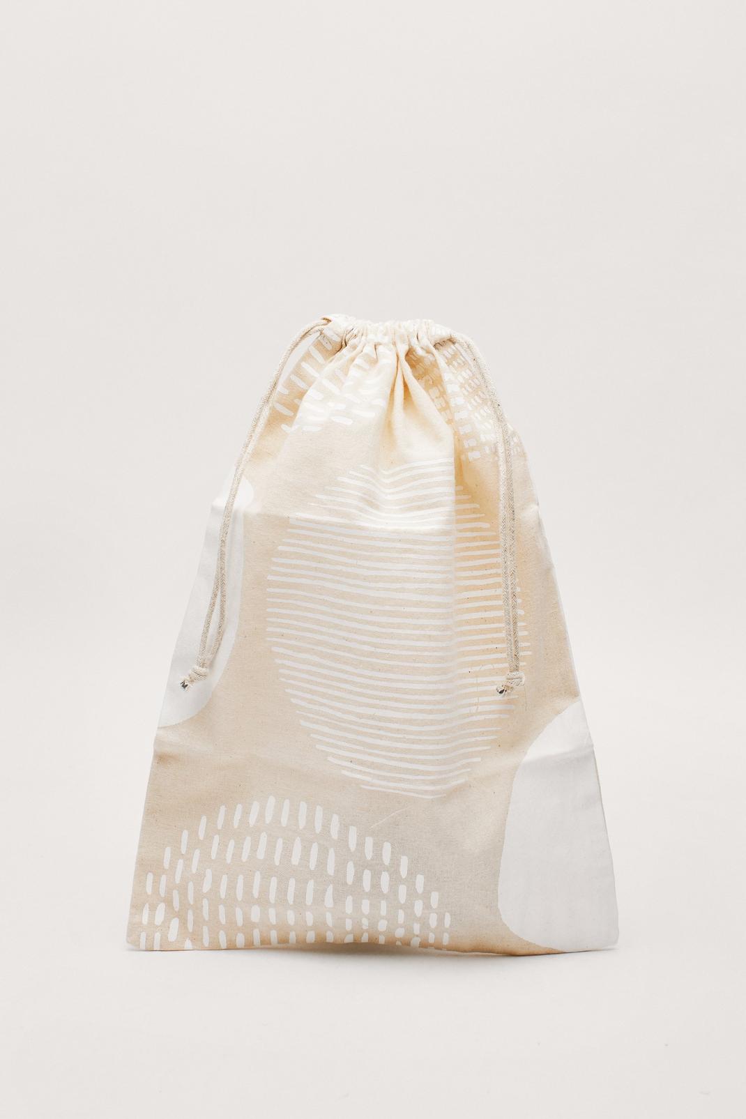 White &Sisters 100% Organic Drawstring Bag image number 1