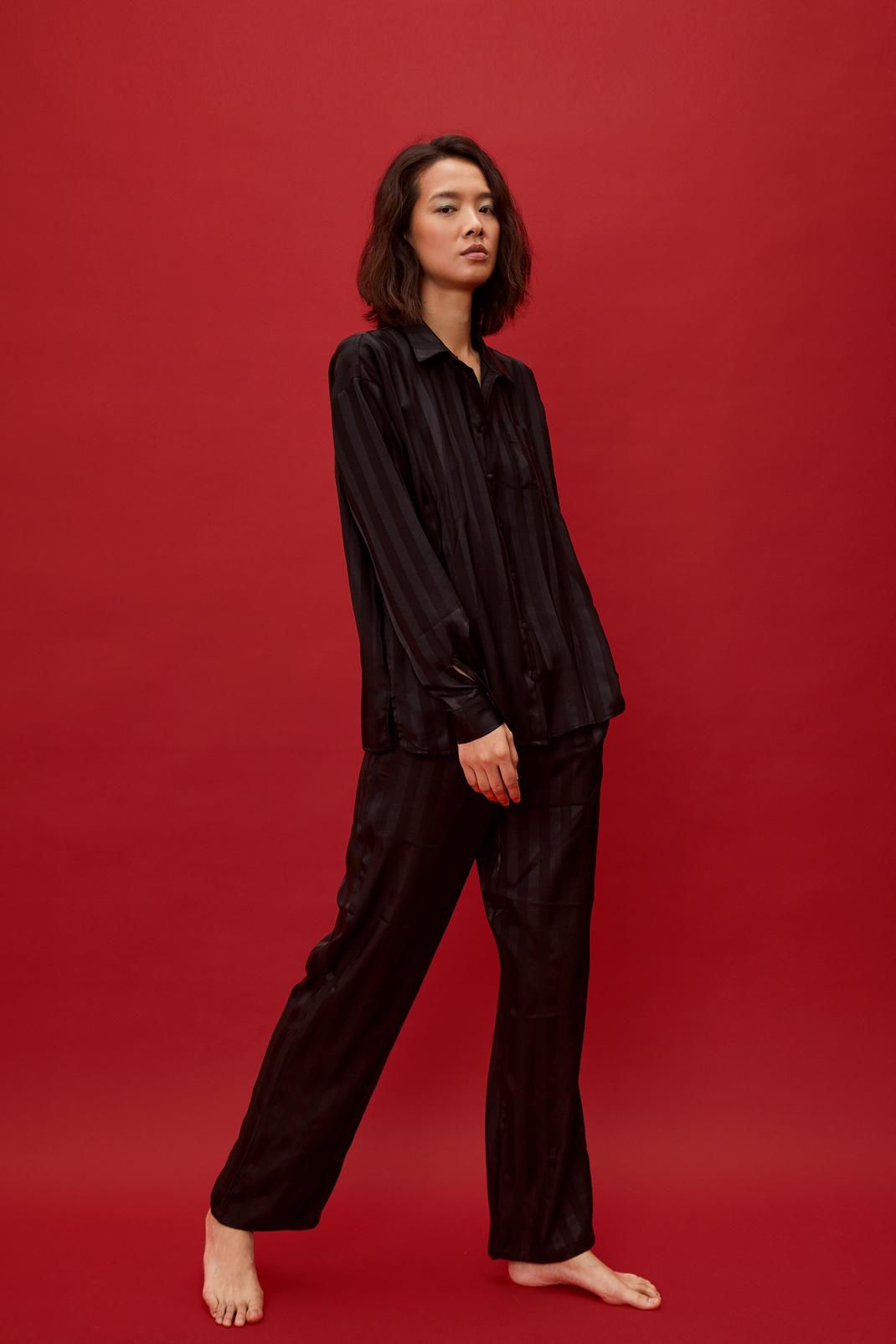 Premium - Pyjama chemise & pantalon à rayures, Black image number 1
