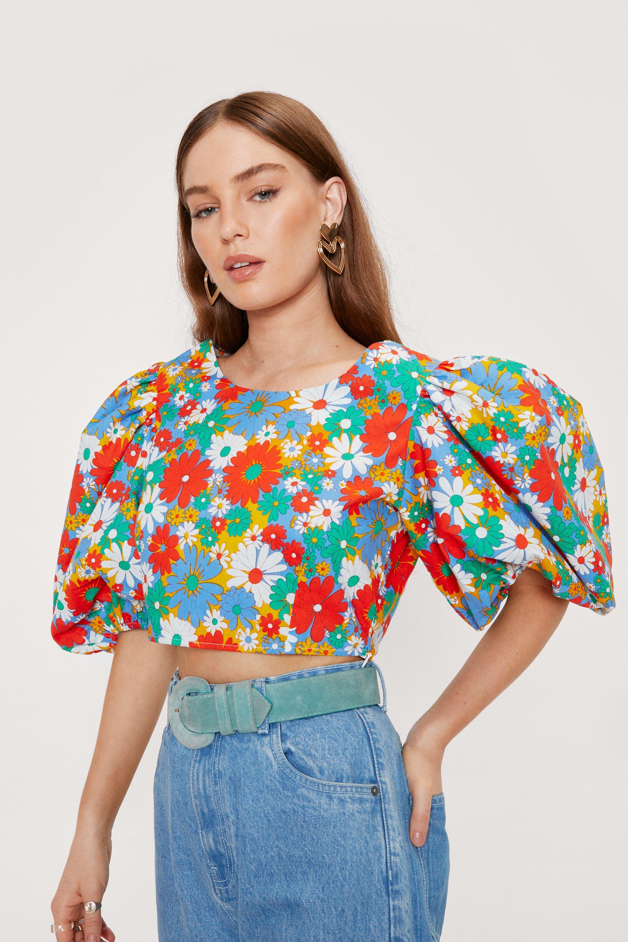 puff sleeve floral crop top