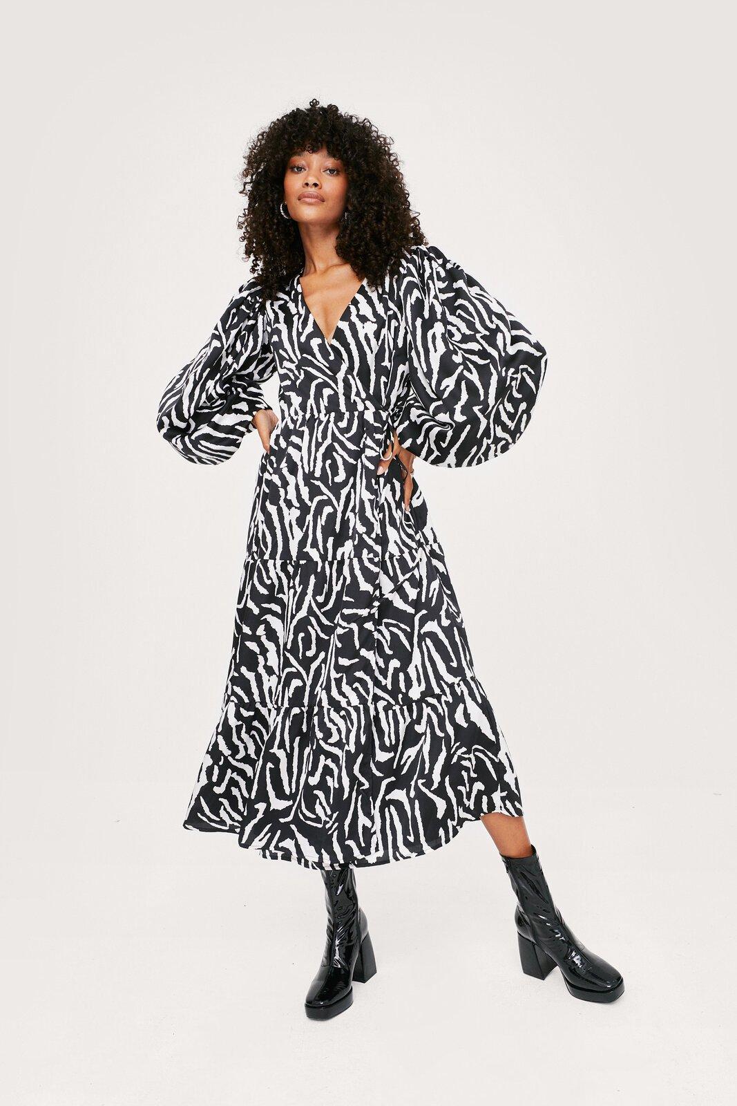 Nasty gal 2025 zebra dress