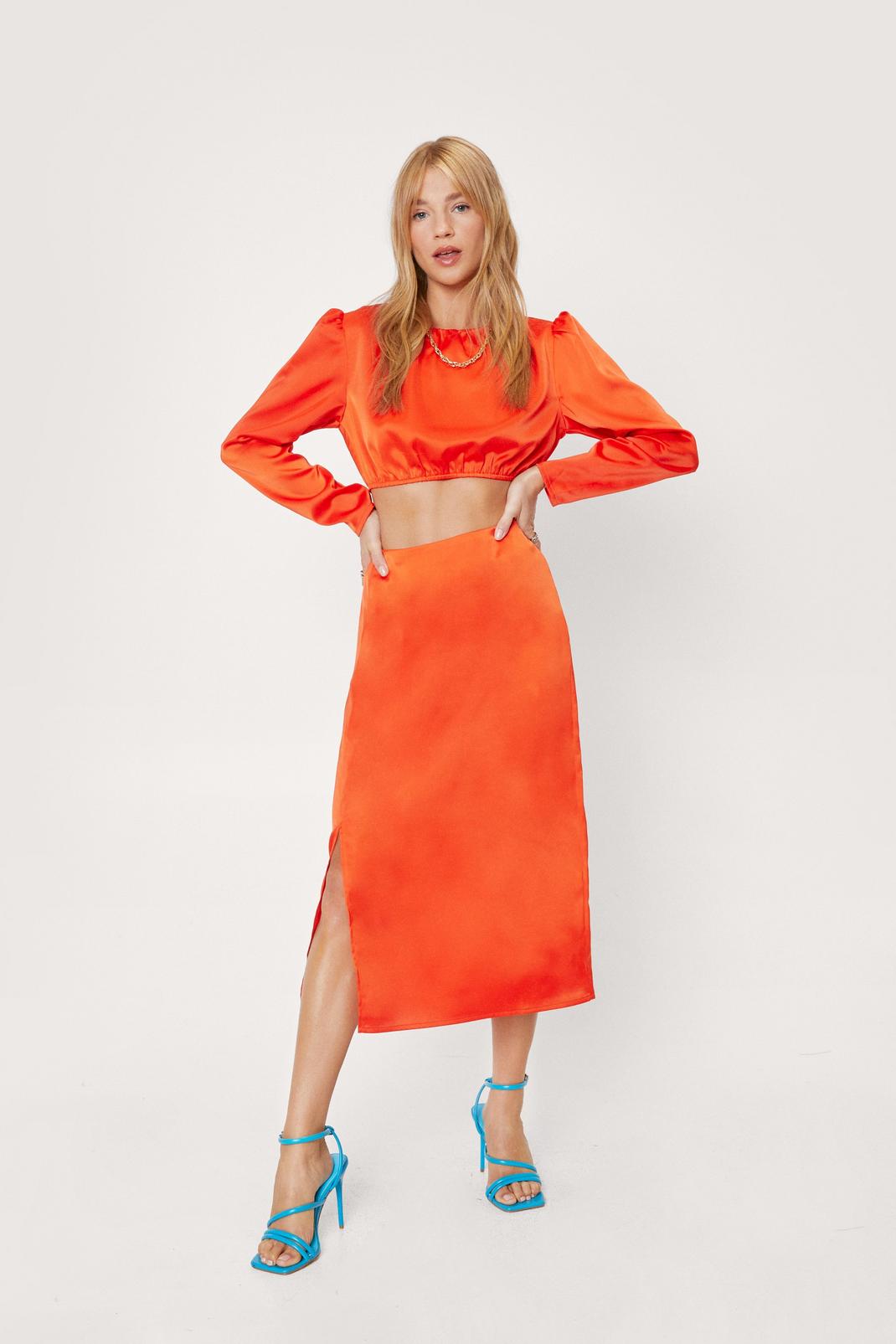 Mini-jupe satinée avec fentes sur les côtés, Orange image number 1