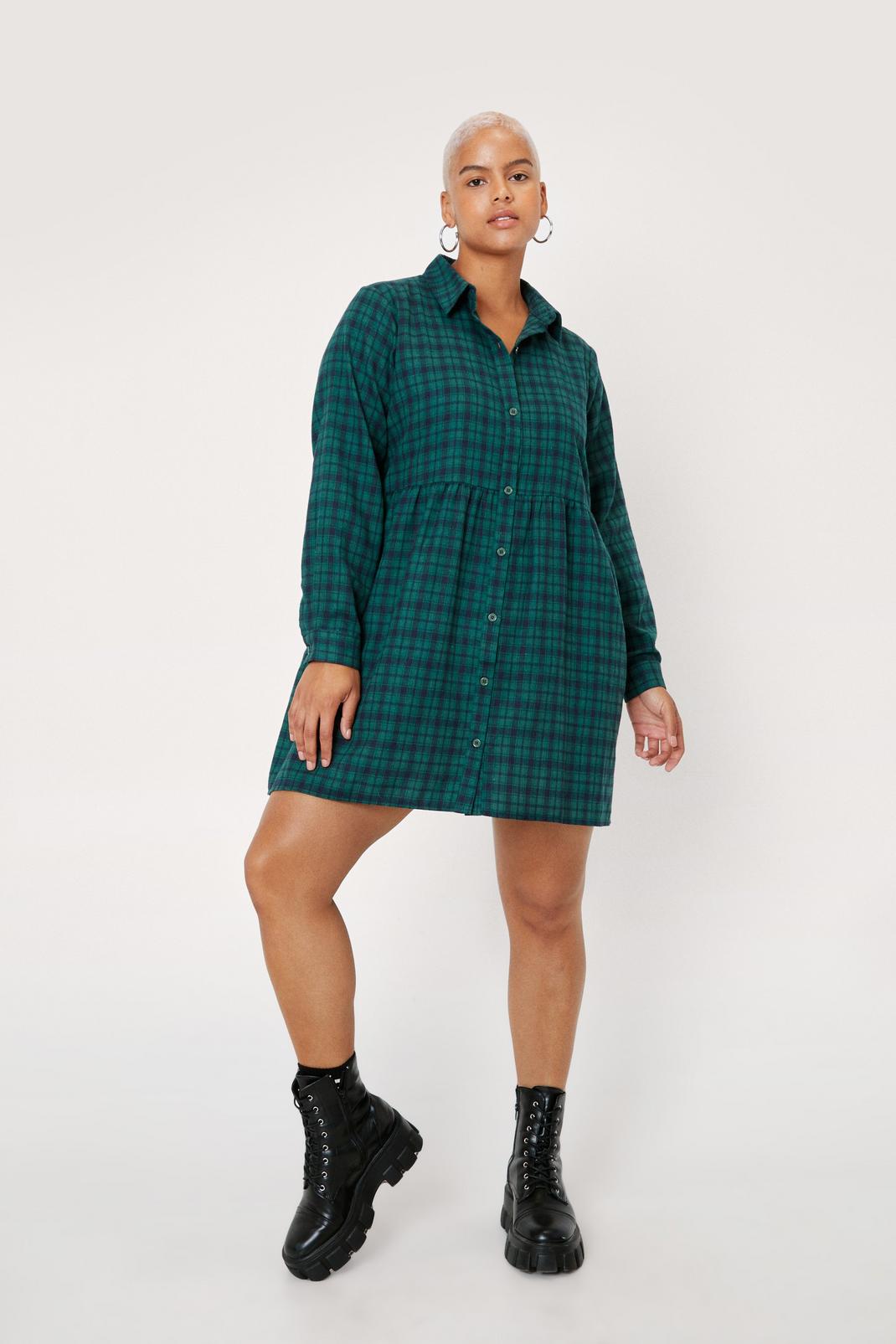 Green Plus Size Check Smock Dress image number 1