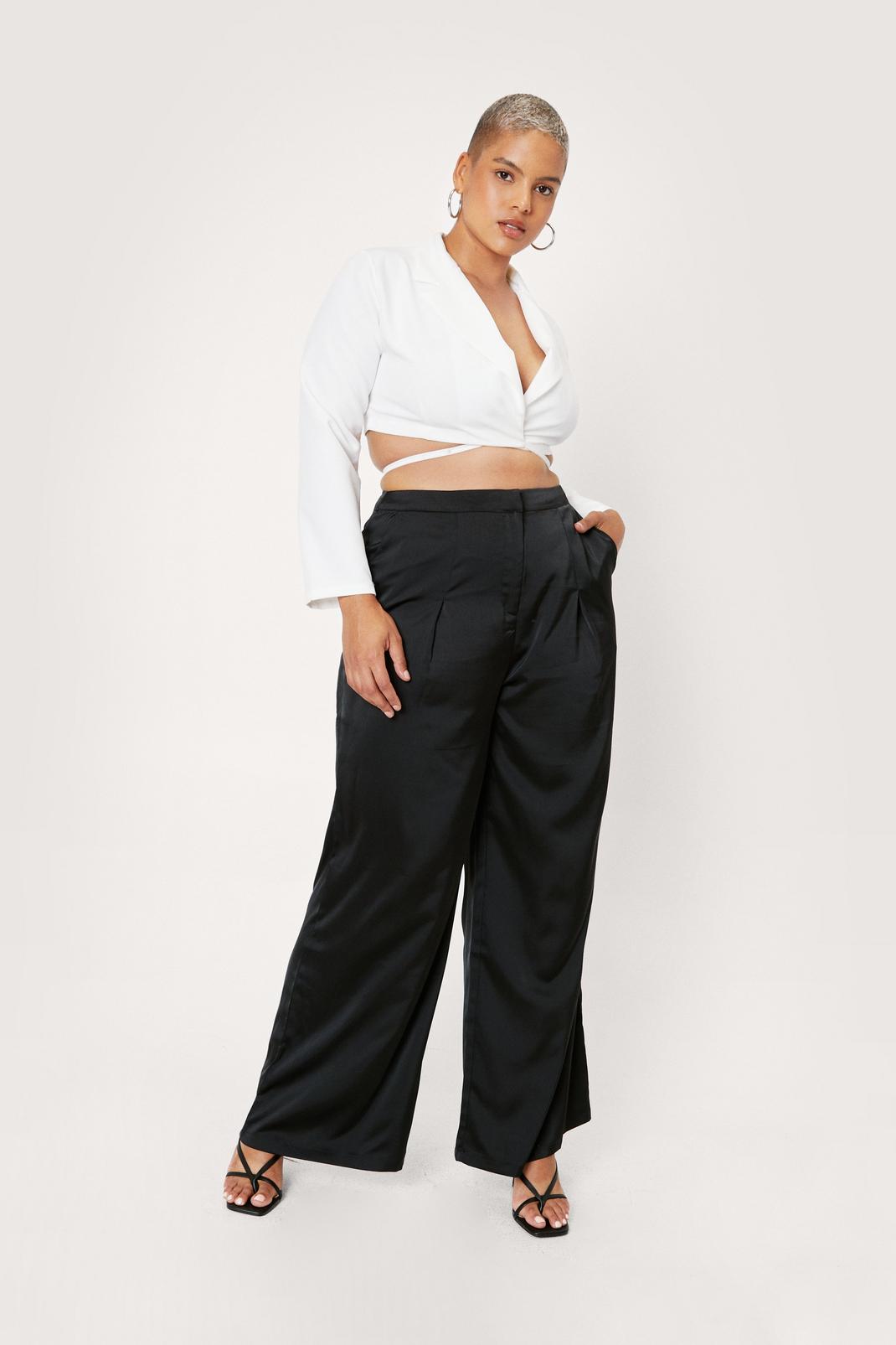 Grande Taille - Pantalon ample satiné à détails pincés, Black image number 1