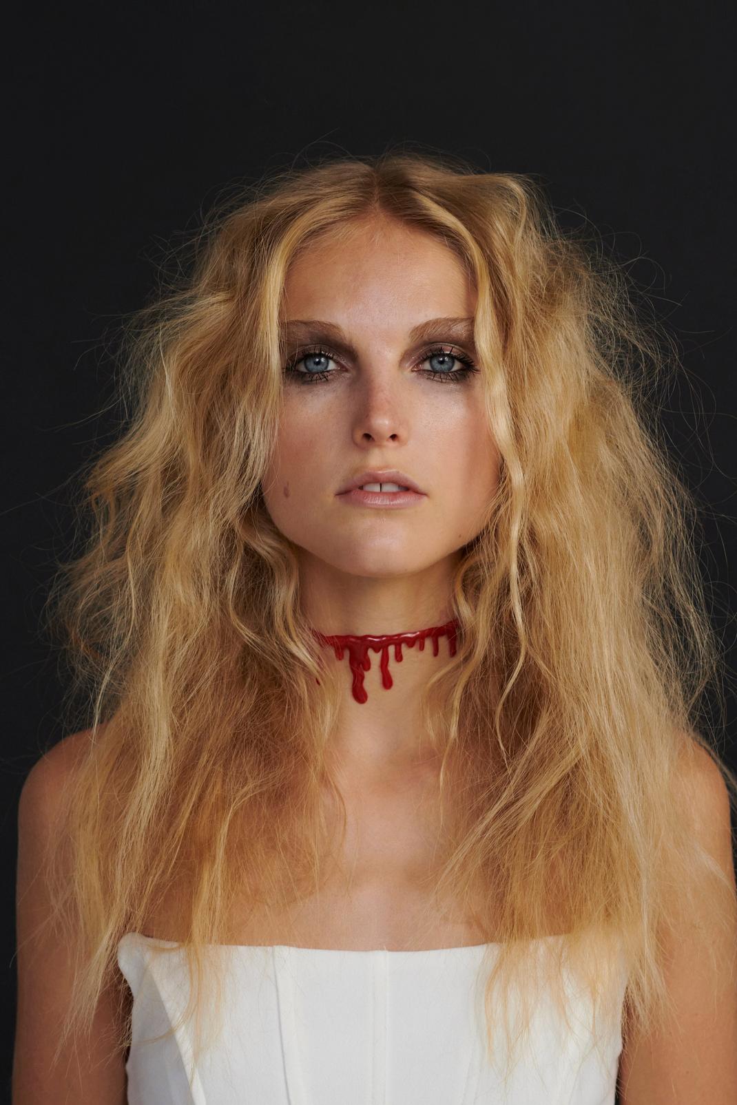 Red Blood Drip Choker image number 1