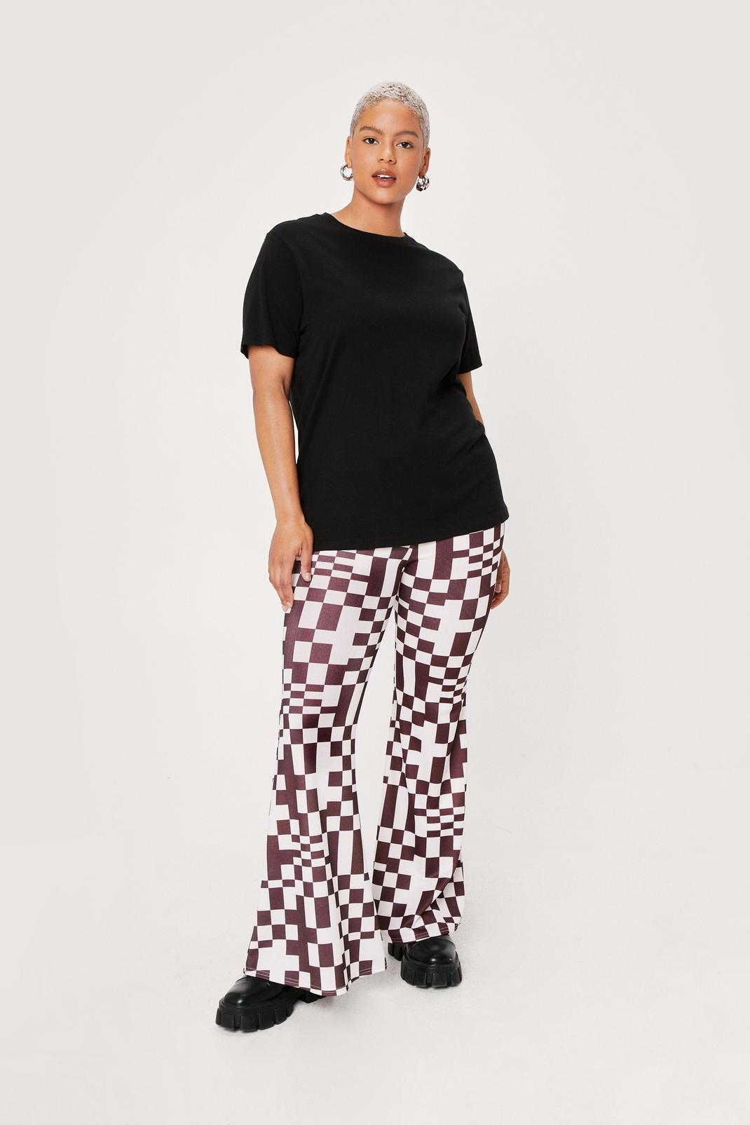 Brown Plus Size  Abstract Plaid Flare Pants image number 1
