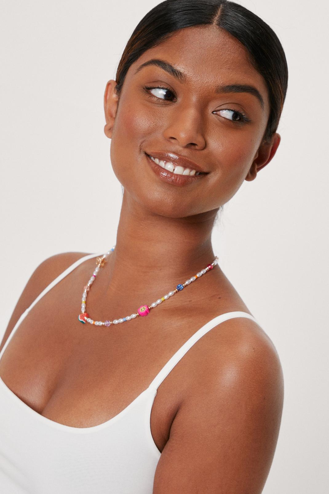 Plastic Pearl Beaded Necklace, White image number 1