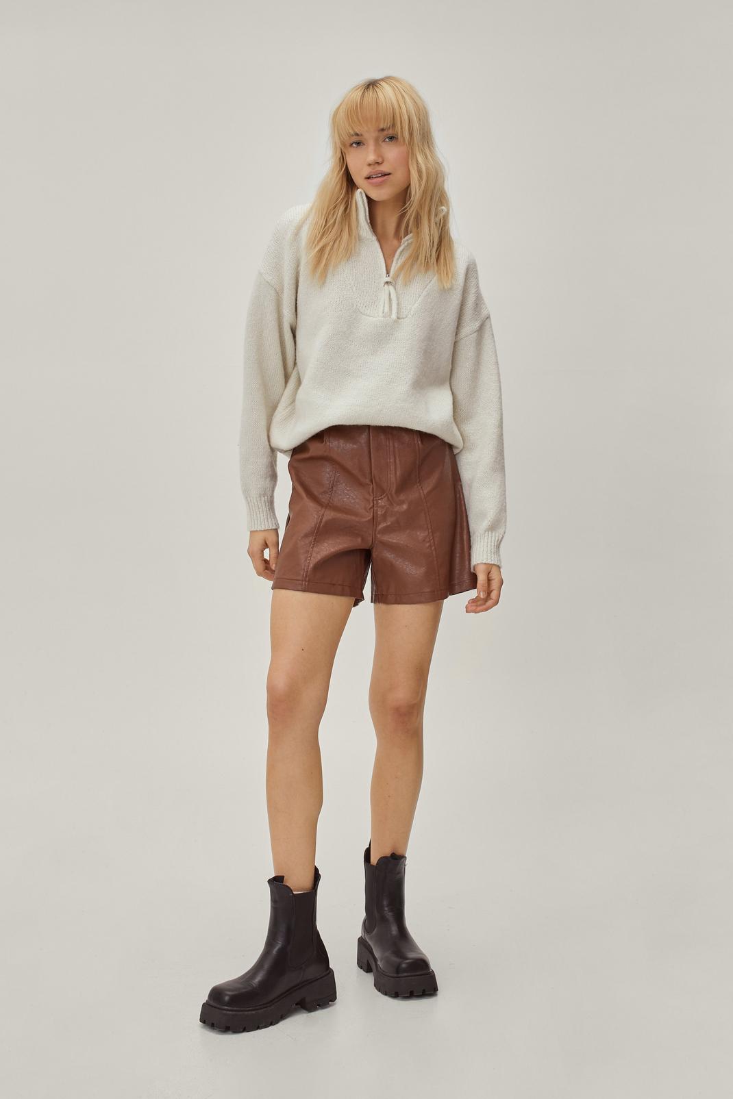 186 Faux Leather Seam Detail Relaxed Shorts image number 2