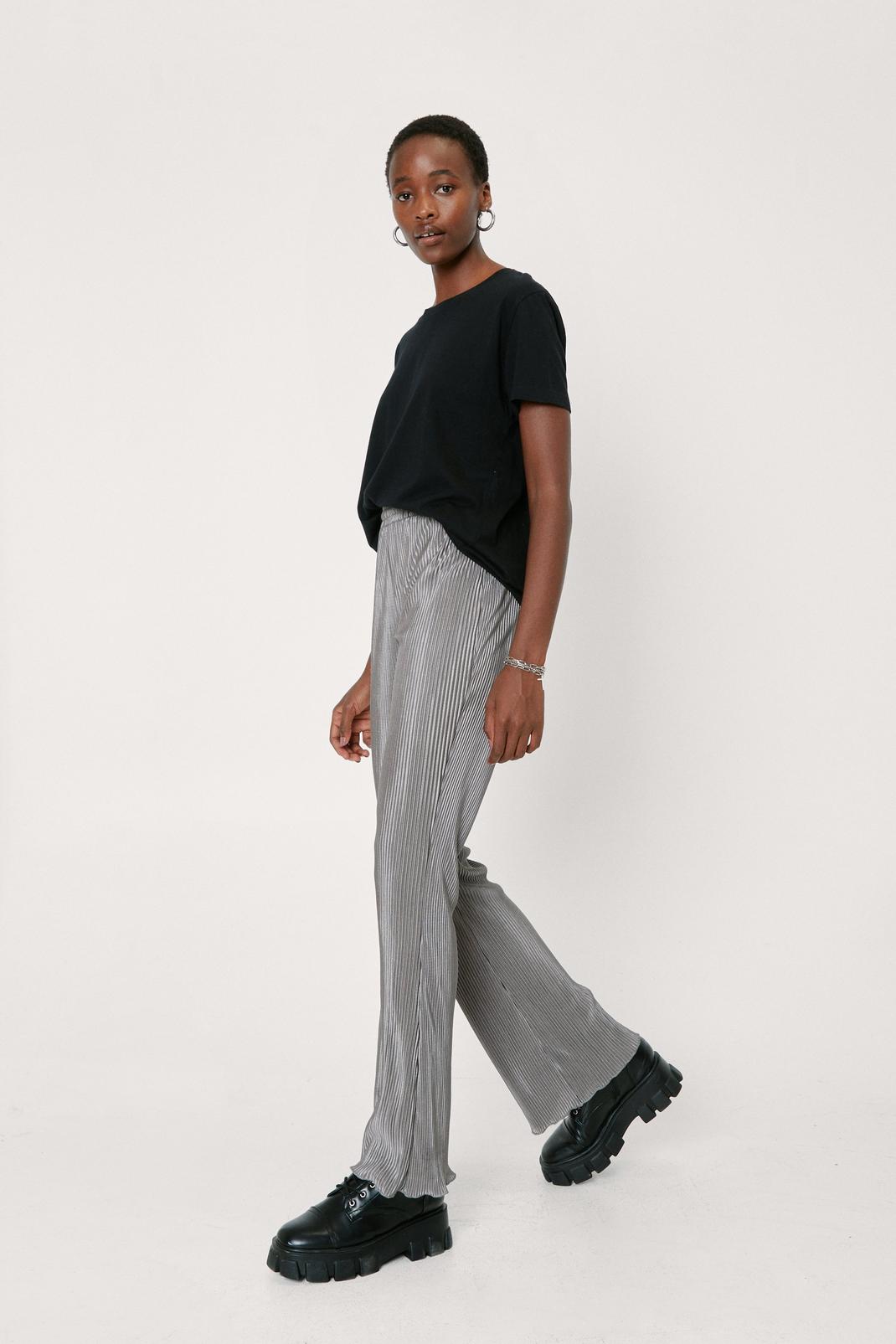 115 Plisse Metallic Fit and Flare Pants image number 2