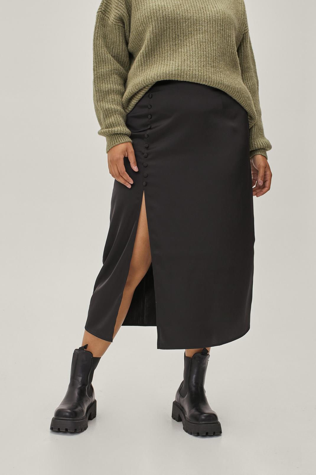105 Plus Size Button Detail Midi Slip Skirt image number 2