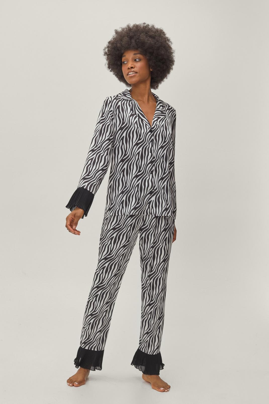 Black Petite Zebra Print Cuff Detail Pajama Set image number 1