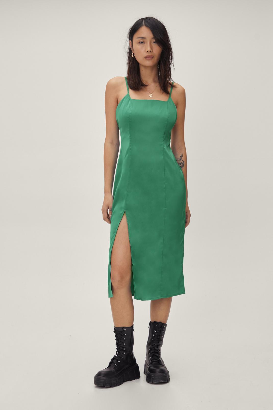 Green Square Neck Backless Split Hem Midi Dress image number 1