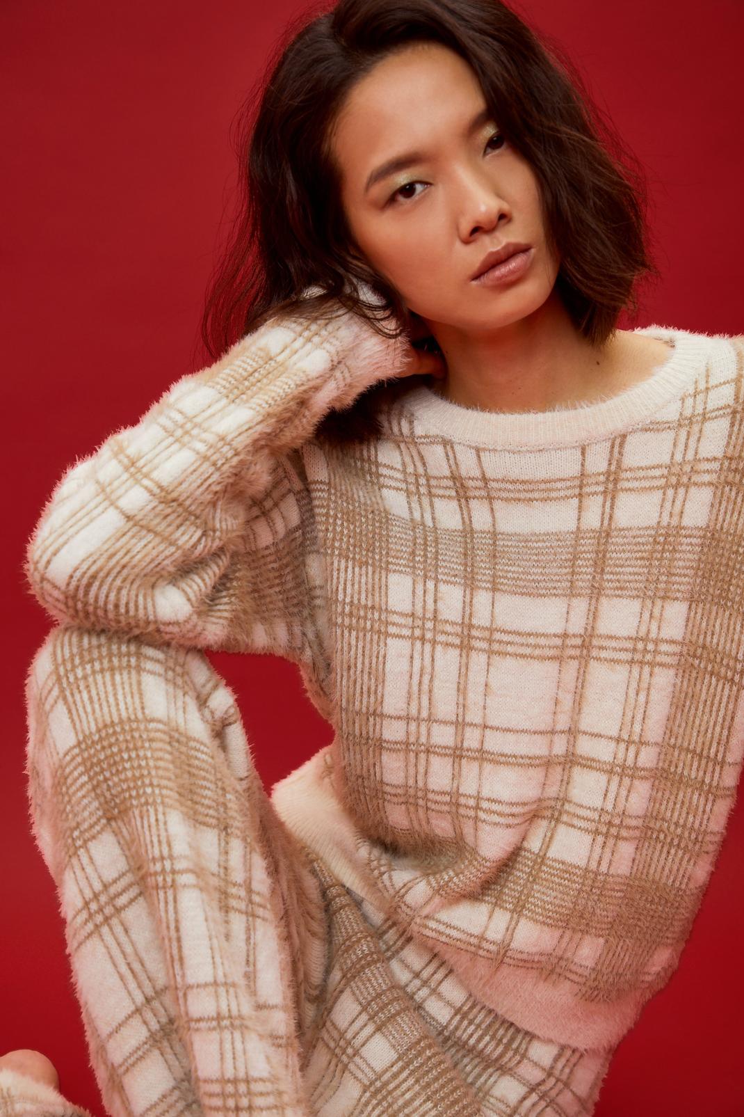 103 Check Knitted Slouchy Lounge Sweater image number 1