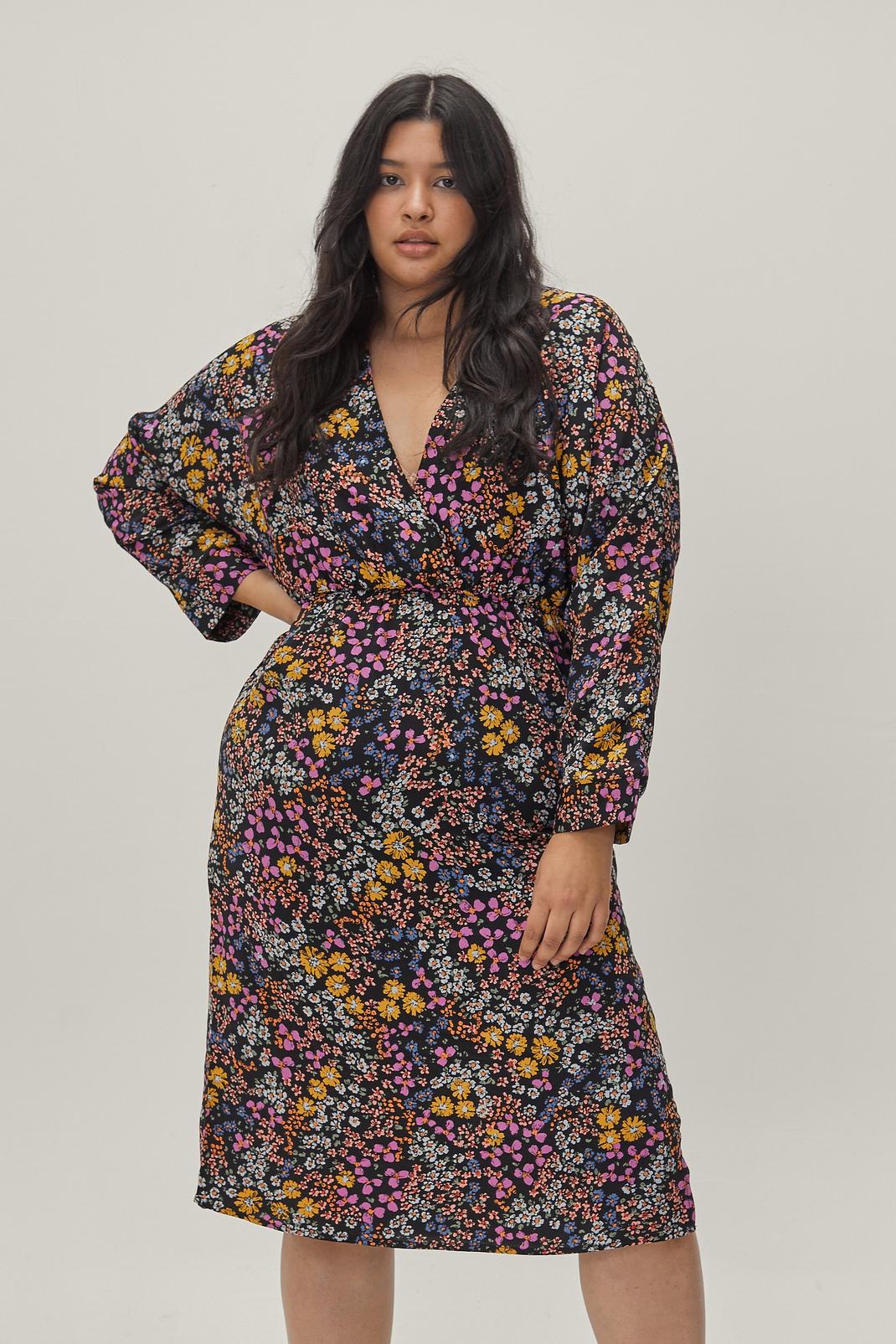 105 Plus Size Floral Print V Neck Midi Dress image number 2