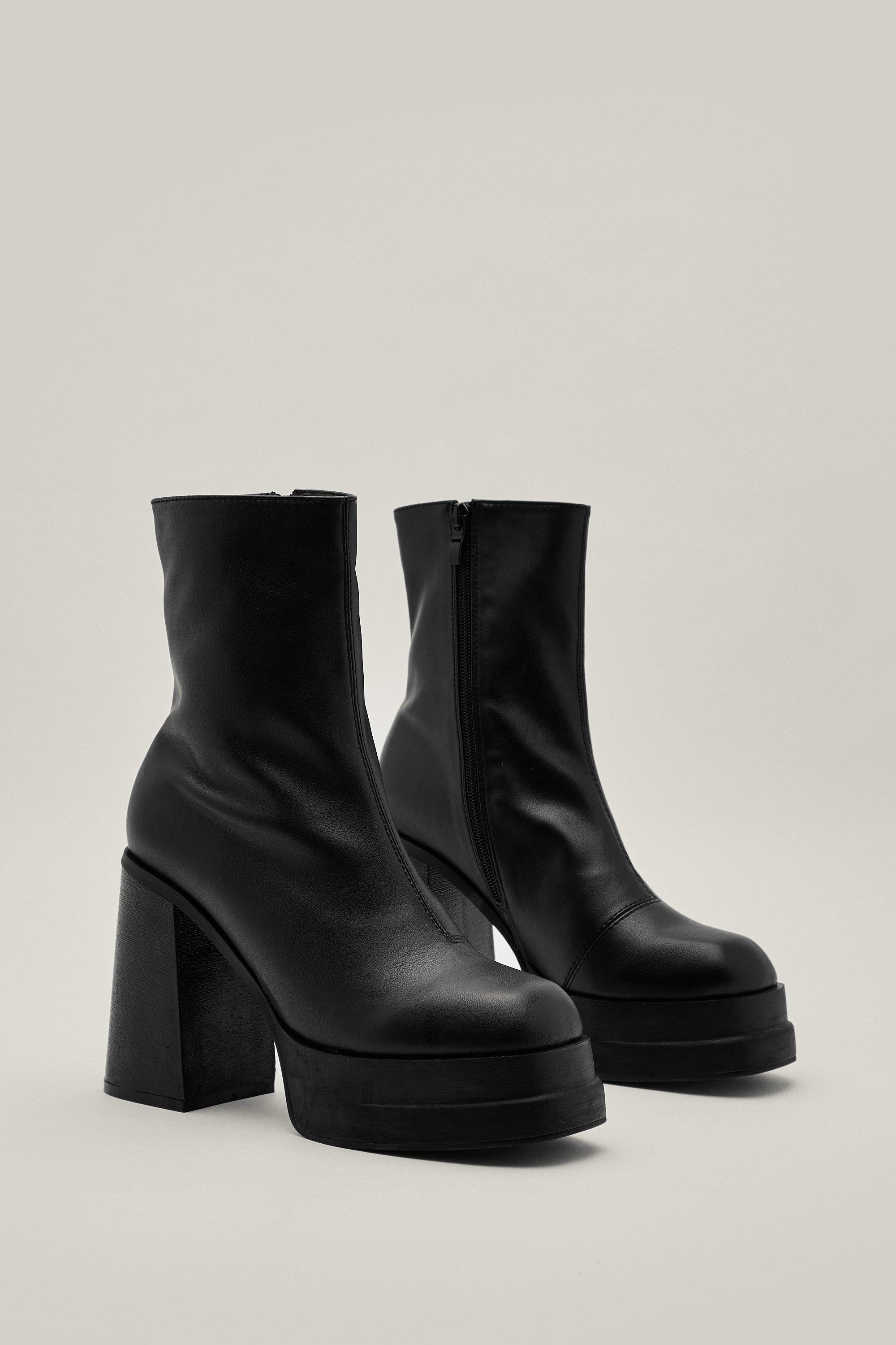 Black boots hotsell nasty gal