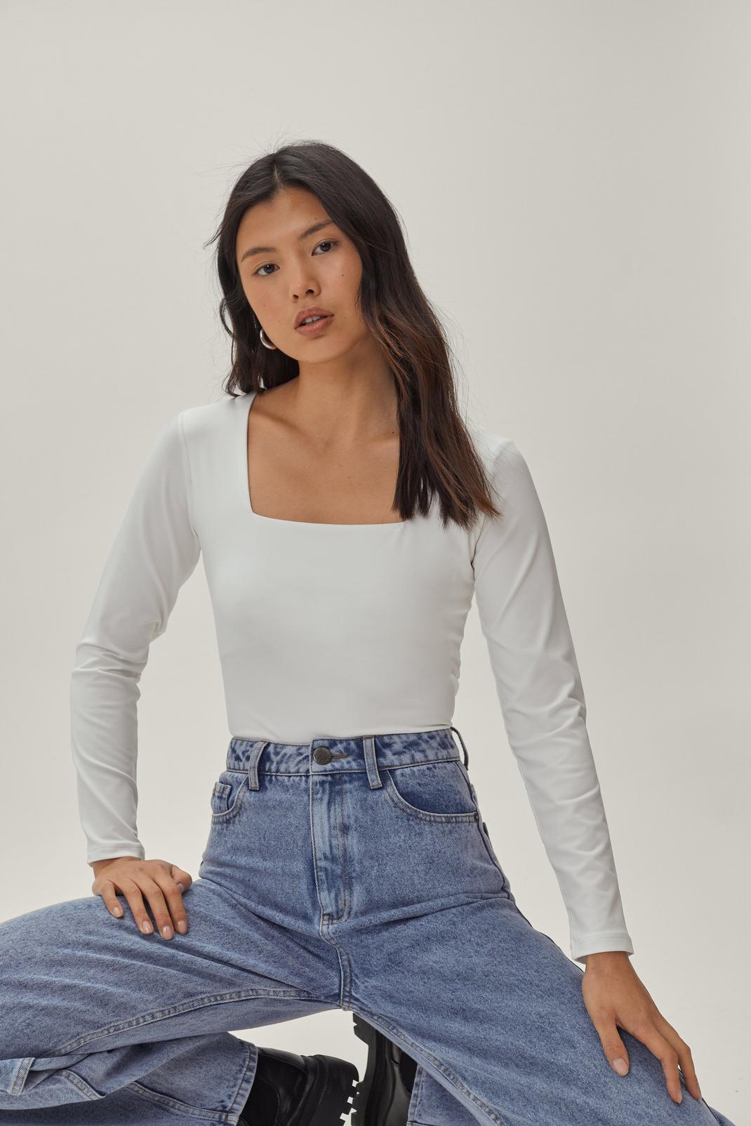 https://media.nastygal.com/i/nastygal/agg15674_ivory_xl/female-ivory-square-neck-fitted-top/?w=1070&qlt=default&fmt.jp2.qlt=70&fmt=auto&sm=fit