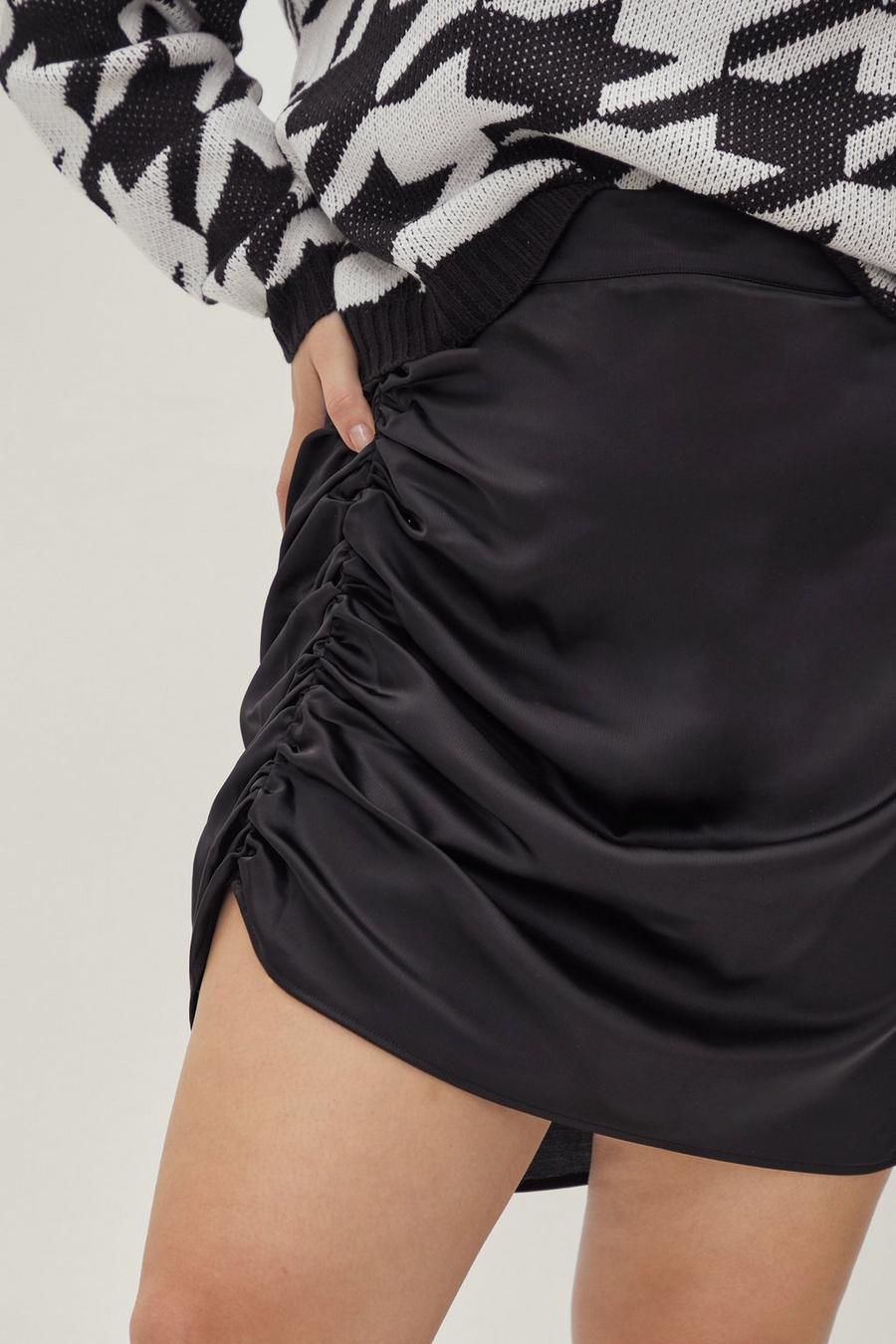 Plus Size Satin Ruched Mini Skirt