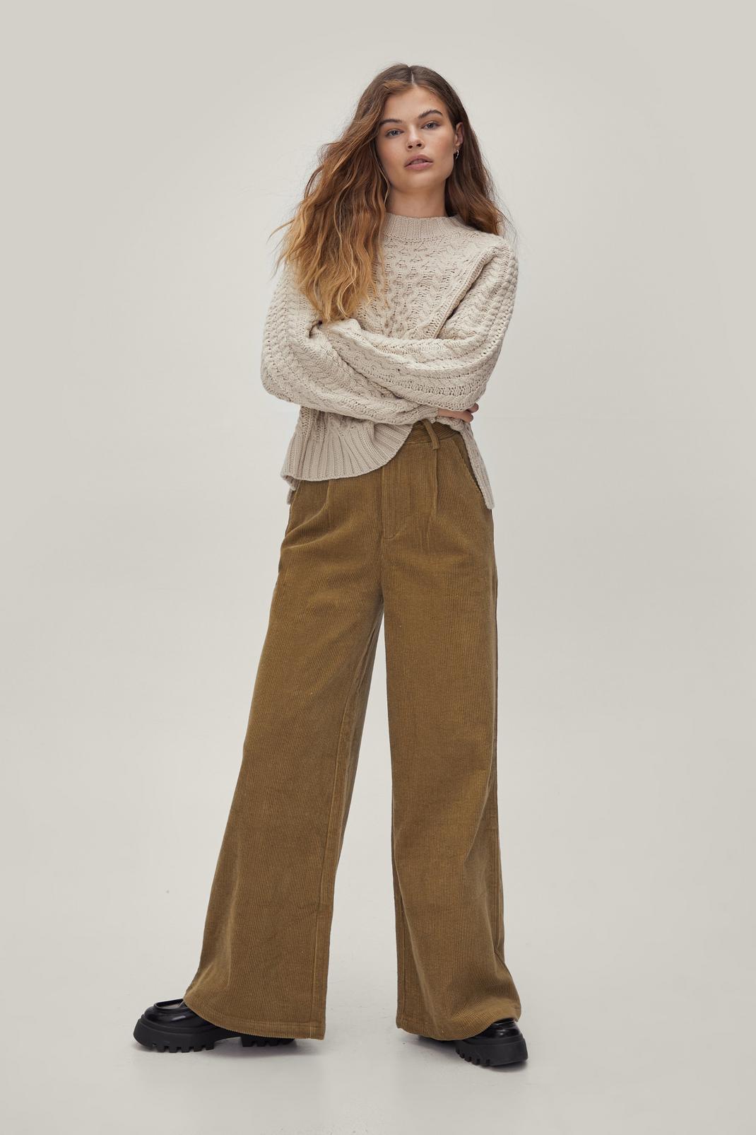 Premium - Pantalon large en velours côtelé à poches, Olive image number 1