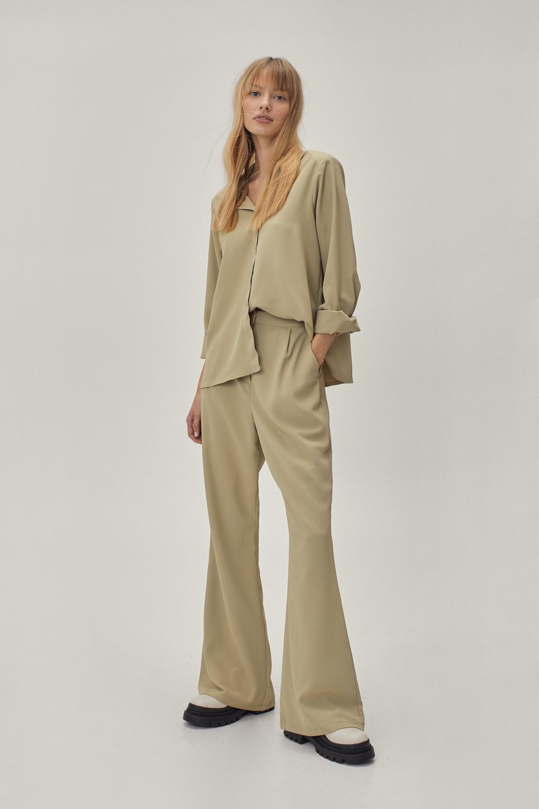 151 Loose Twill Wide Leg High Waisted Trousers image number 2