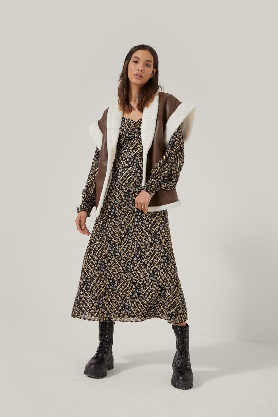 Ruched Front Blouson Sleeve Printed Midi Dress