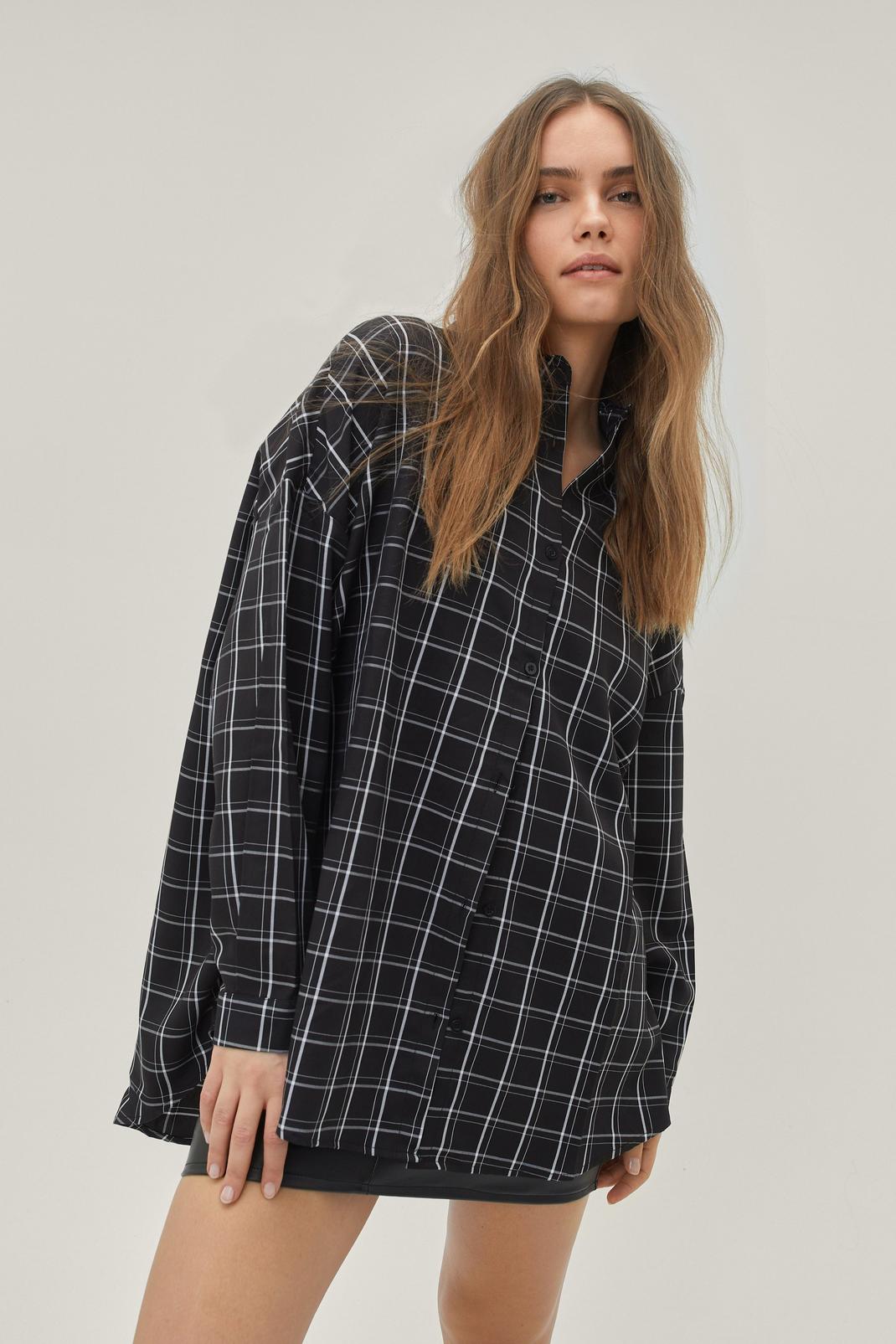 Black Oversized Checked Woven Shirt image number 1