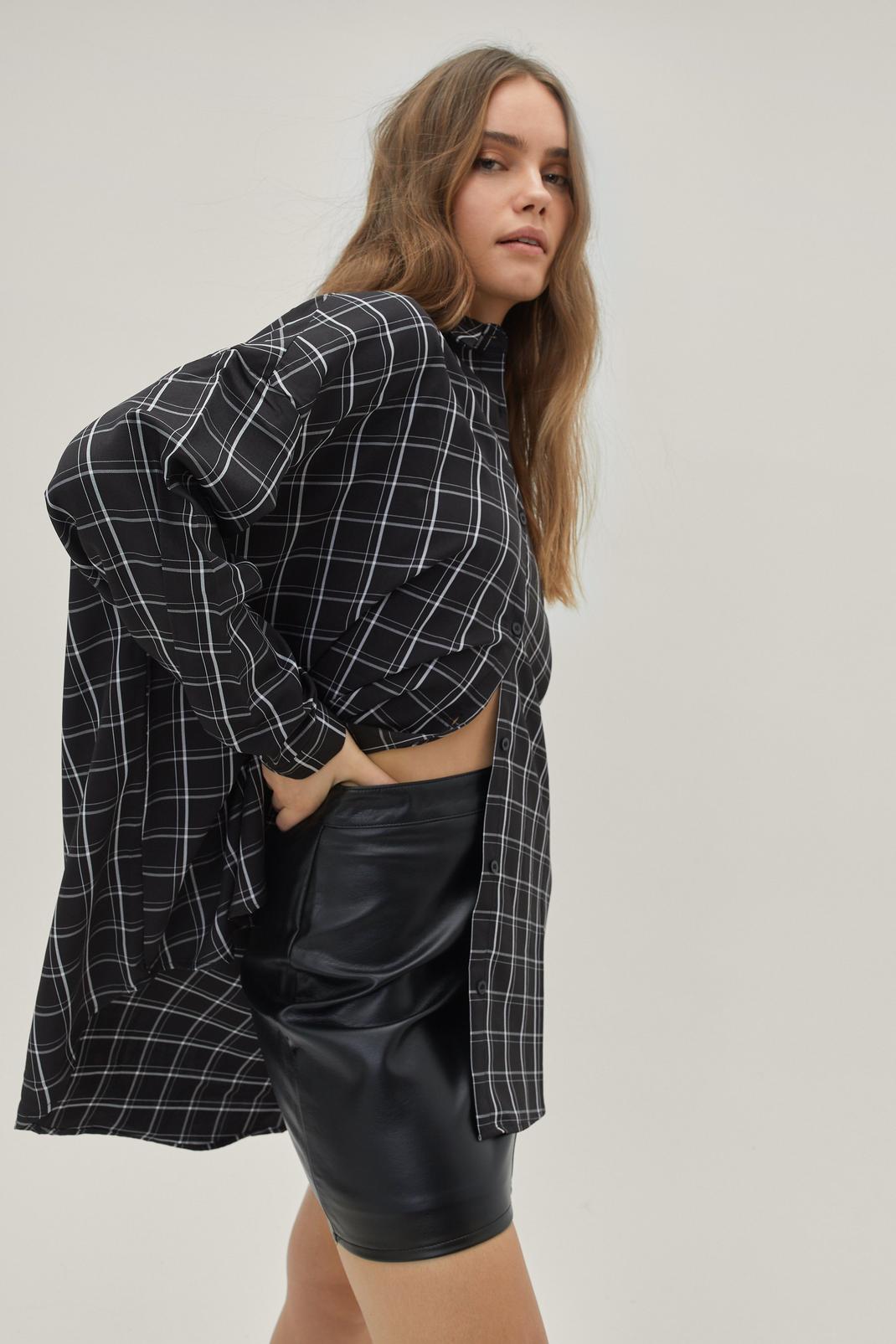 105 Oversized Checked Woven Shirt image number 2