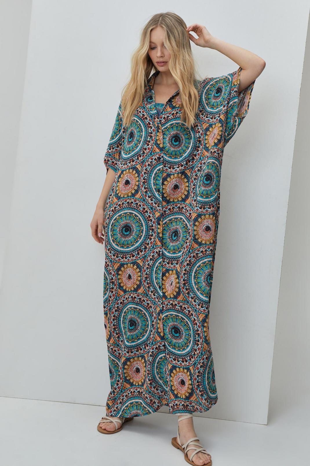 130 Viscose Tile Print Maxi Beach Cover Up image number 2