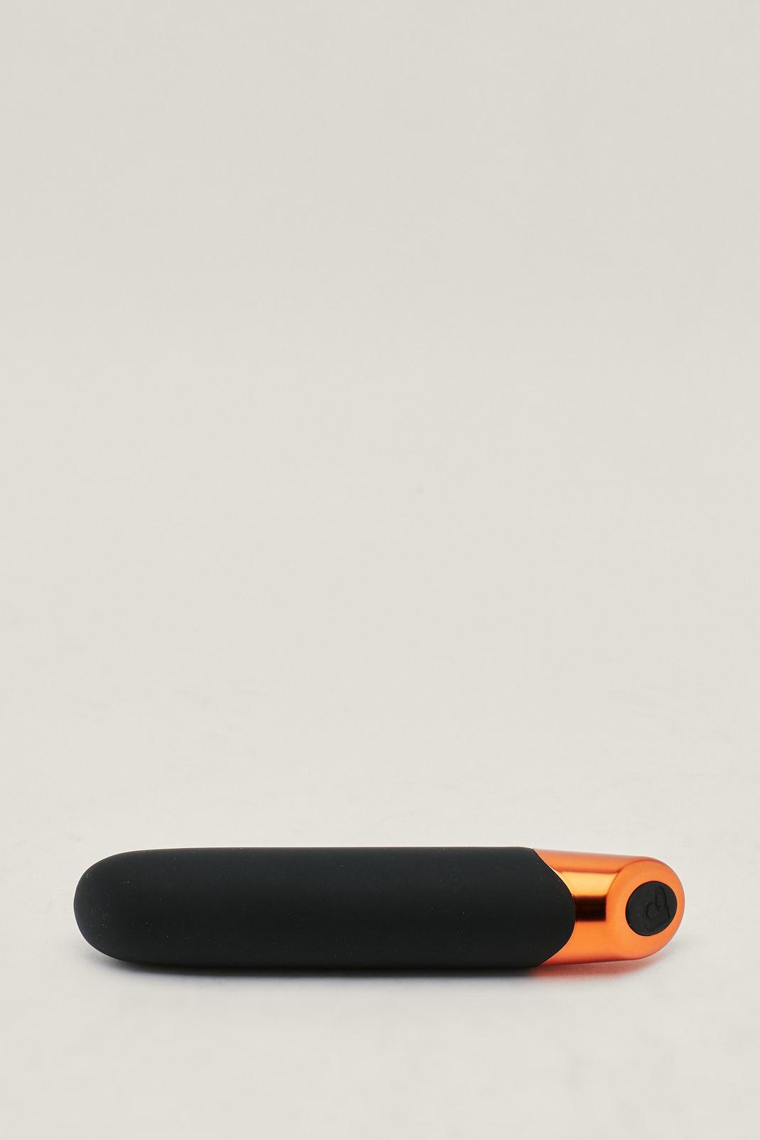 Black Chaiamo Rechargeable Vibrator image number 1