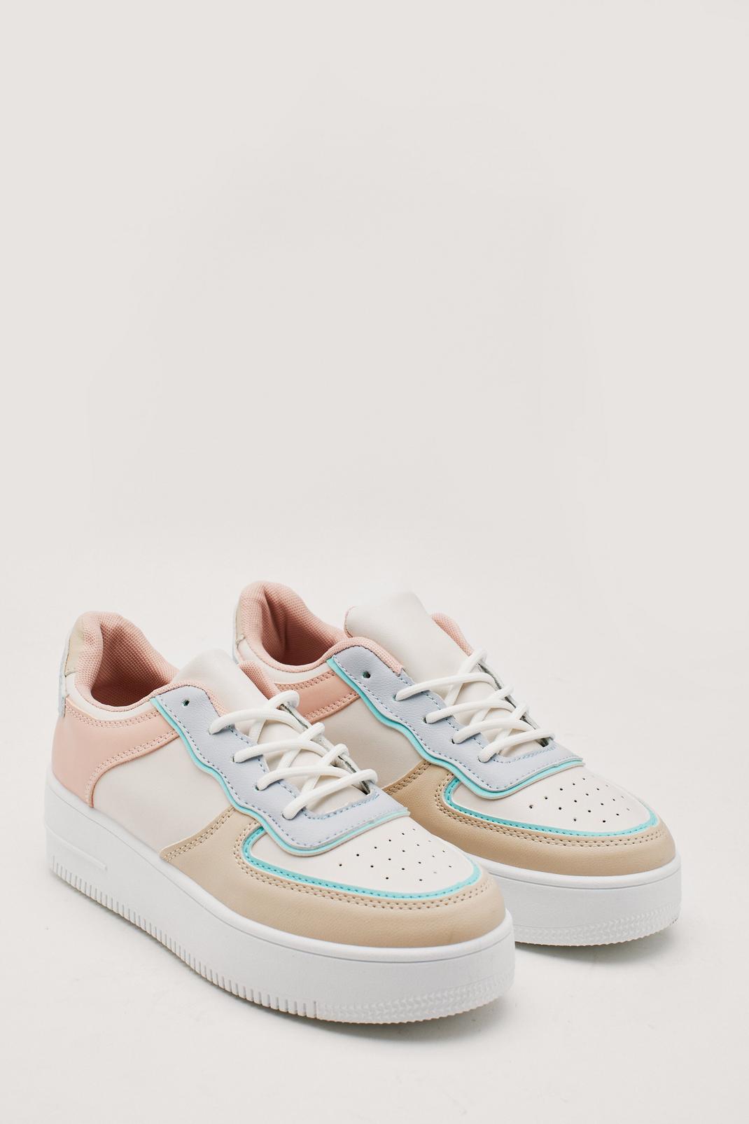 Khaki Color Block Flatform Lace Up Sneakers image number 1