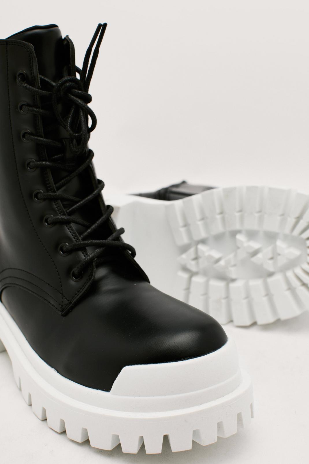Black Contrast Sole Lace Up Hiker Boots image number 1