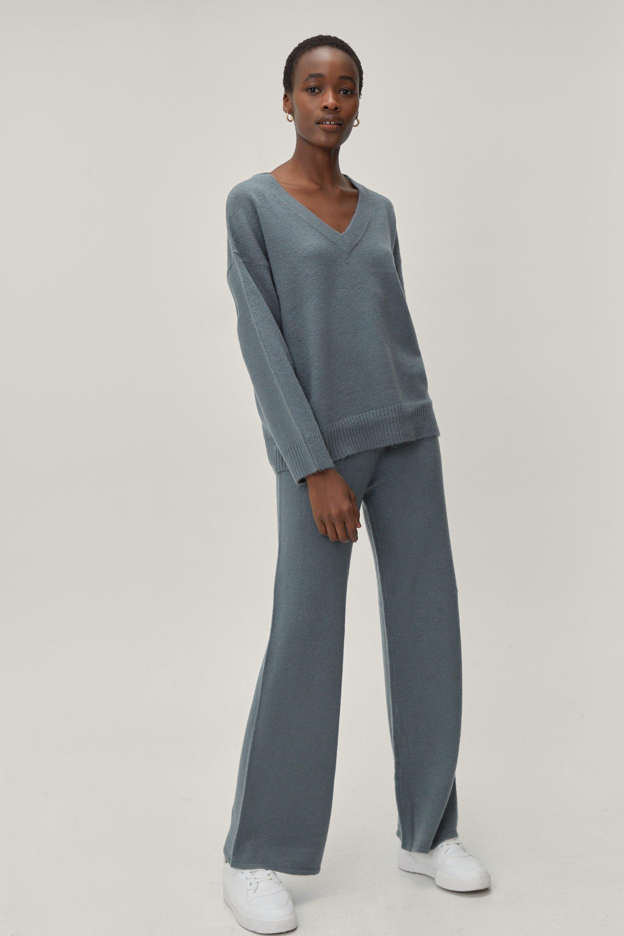https://media.nastygal.com/i/nastygal/agg17554_blue_xl_1/knitted-v-neck-top-and-pants-loungewear-set