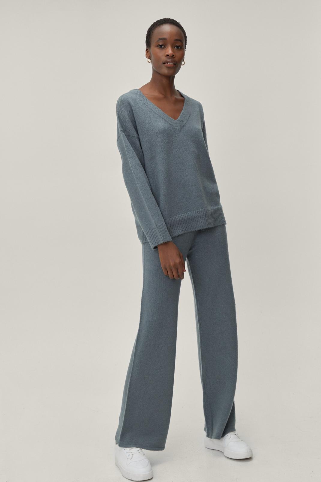 106 Knitted V Neck Top and Trousers Loungewear Set image number 2