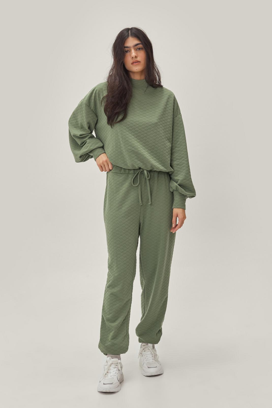 Green Quilted Relaxed Drawstring Joggers image number 1