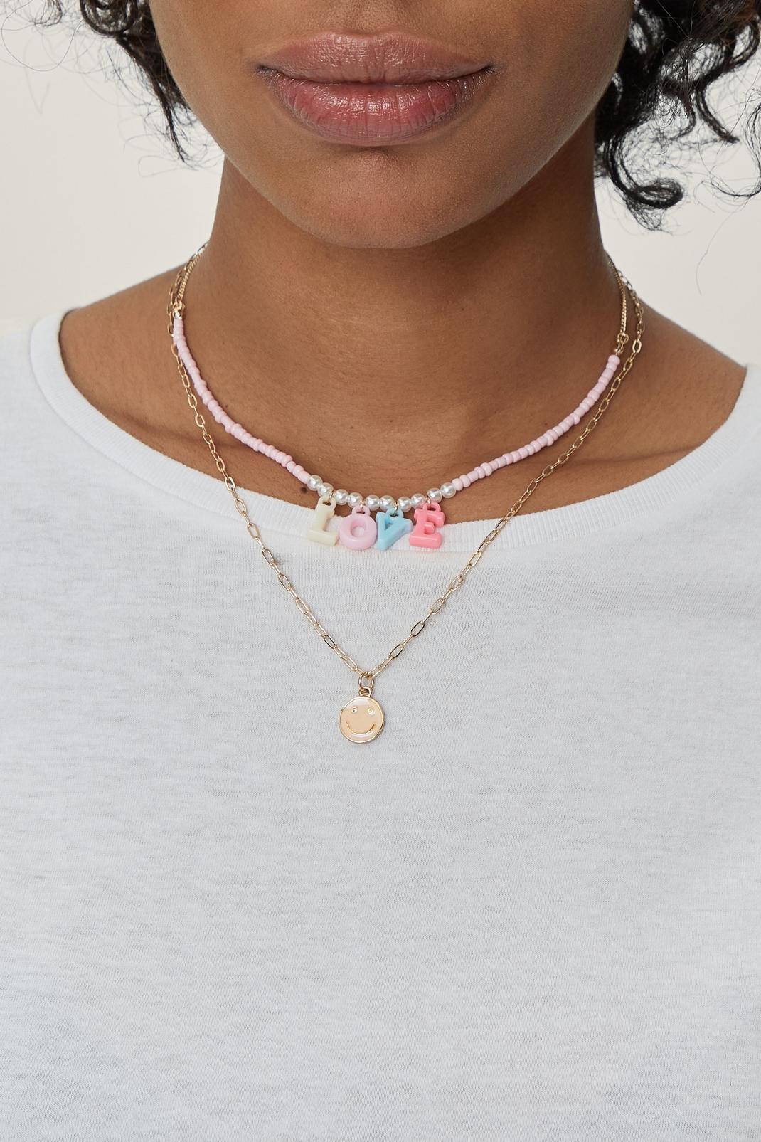 Collier en perles recyclées avec pendentif "Love Smiley" superposé, Gold image number 1