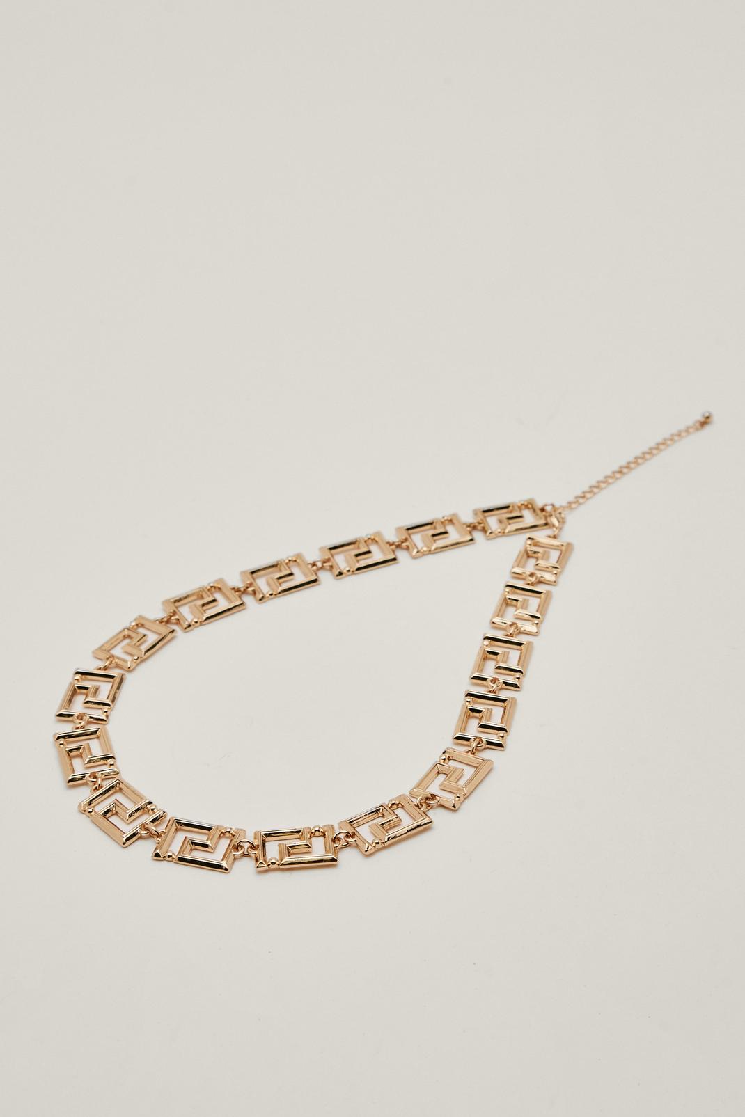 Gold Metal Geometric Shape Necklace image number 1