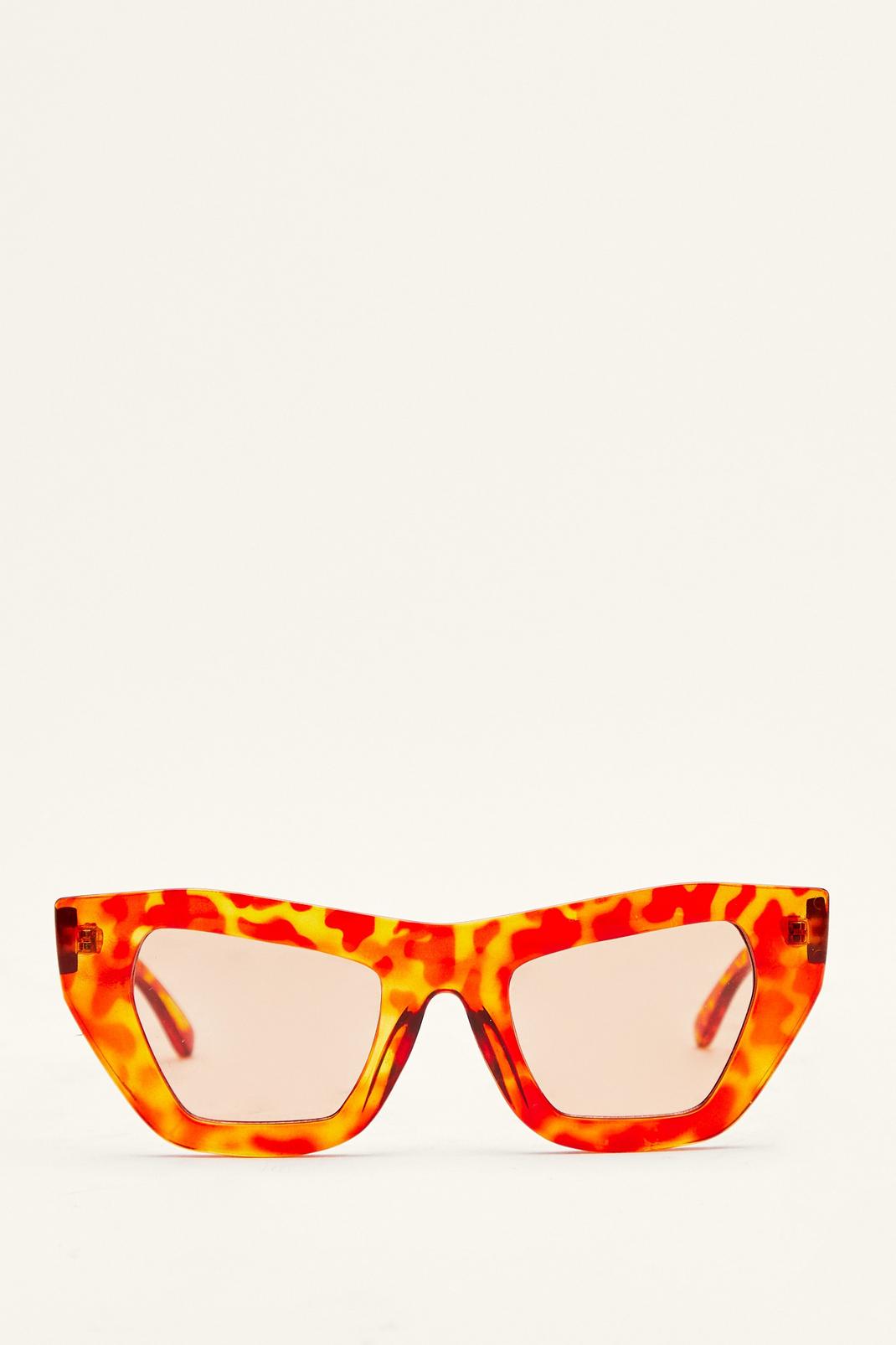 Lunettes de soleil angulaires à verres teintés en écaille de tortue, Orange image number 1