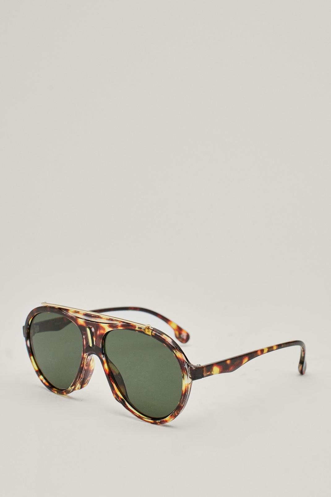 Khaki Tortoiseshell Tinted Lense Aviator Sunglasses image number 1